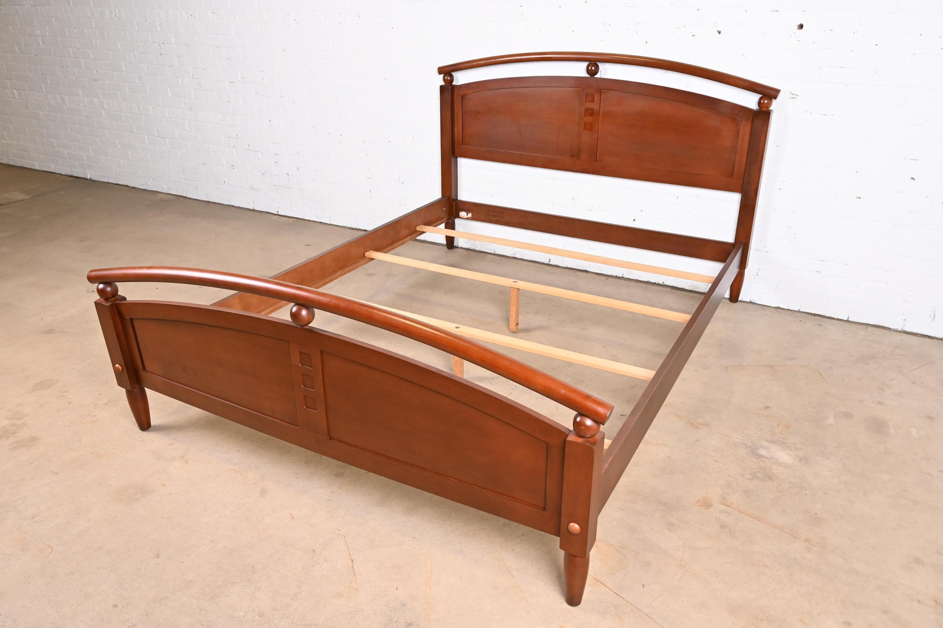 20th Century Ethan Allen American Dimensions Modern Cherry Wood Queen Size Bed