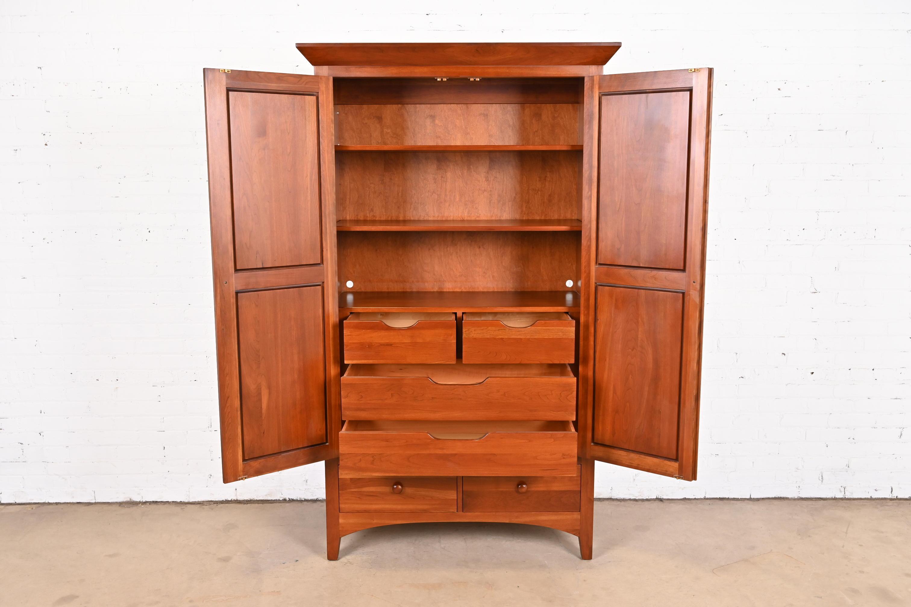 Arts & Crafts Solid Cherry Wood Armoire Dresser In Good Condition In South Bend, IN