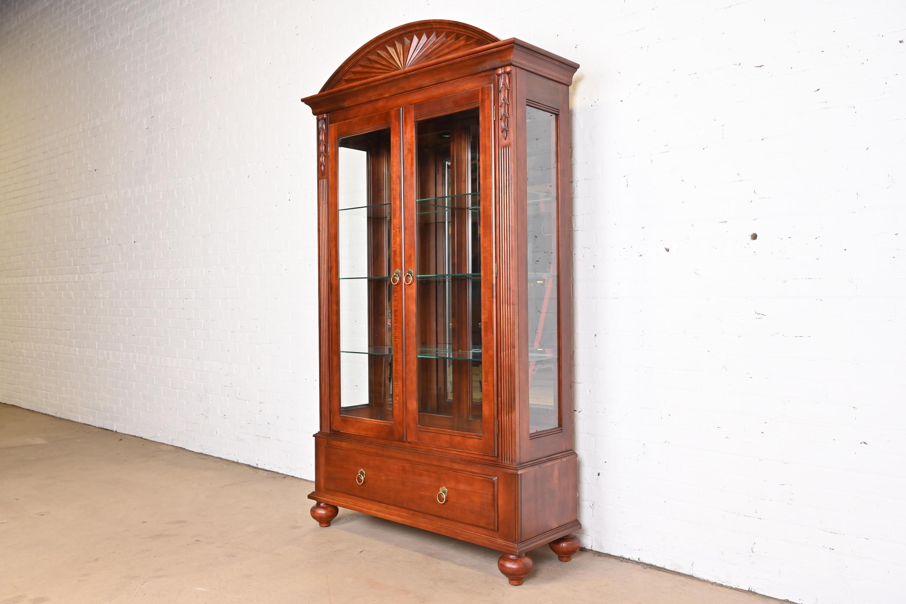 Ethan Allen British Colonial Cherry Wood Lighted Bookcase or Display Cabinet In Good Condition In South Bend, IN