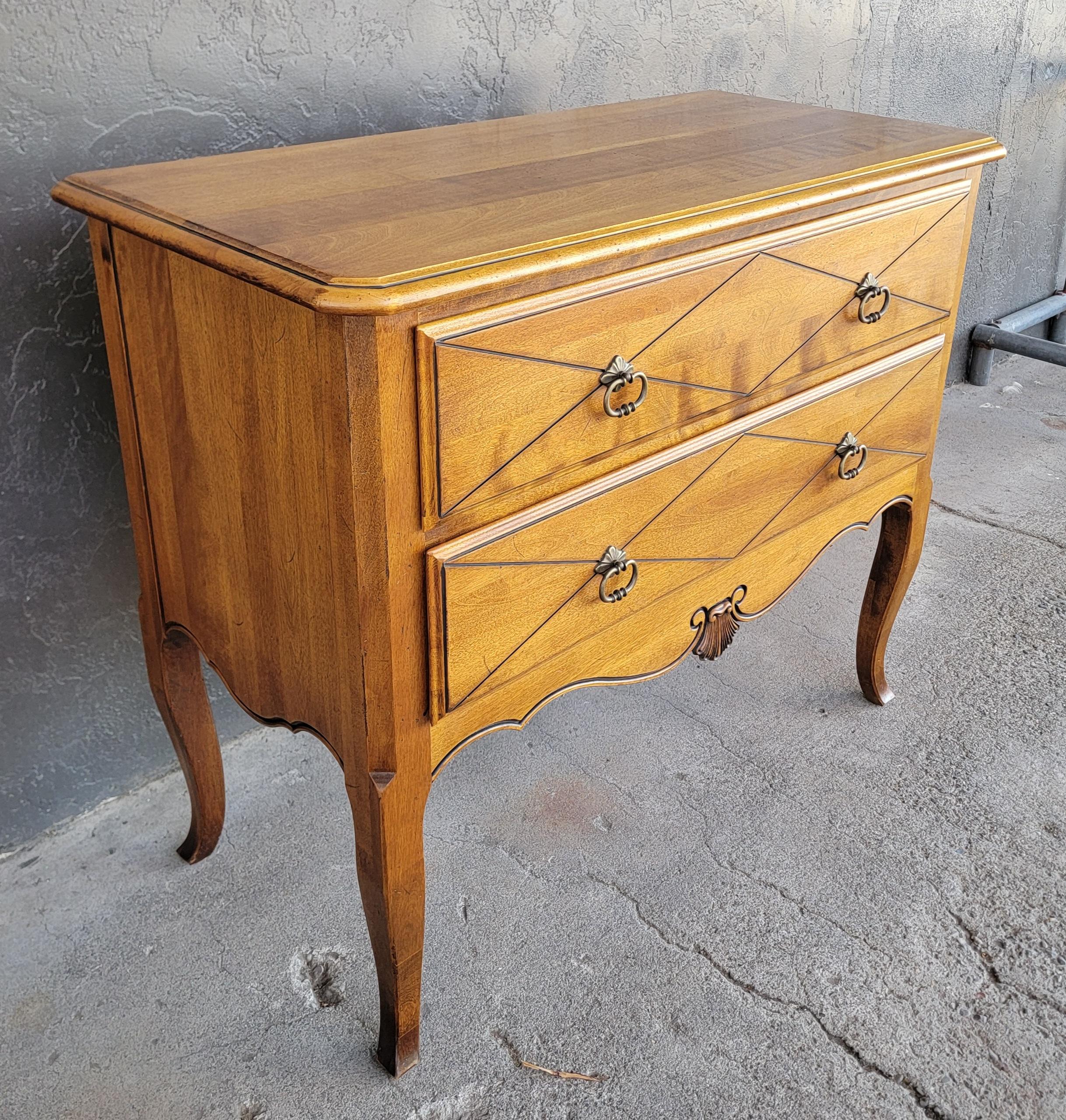 Ethan Allen Credenza / Server Biedermeier Stil (amerikanisch) im Angebot