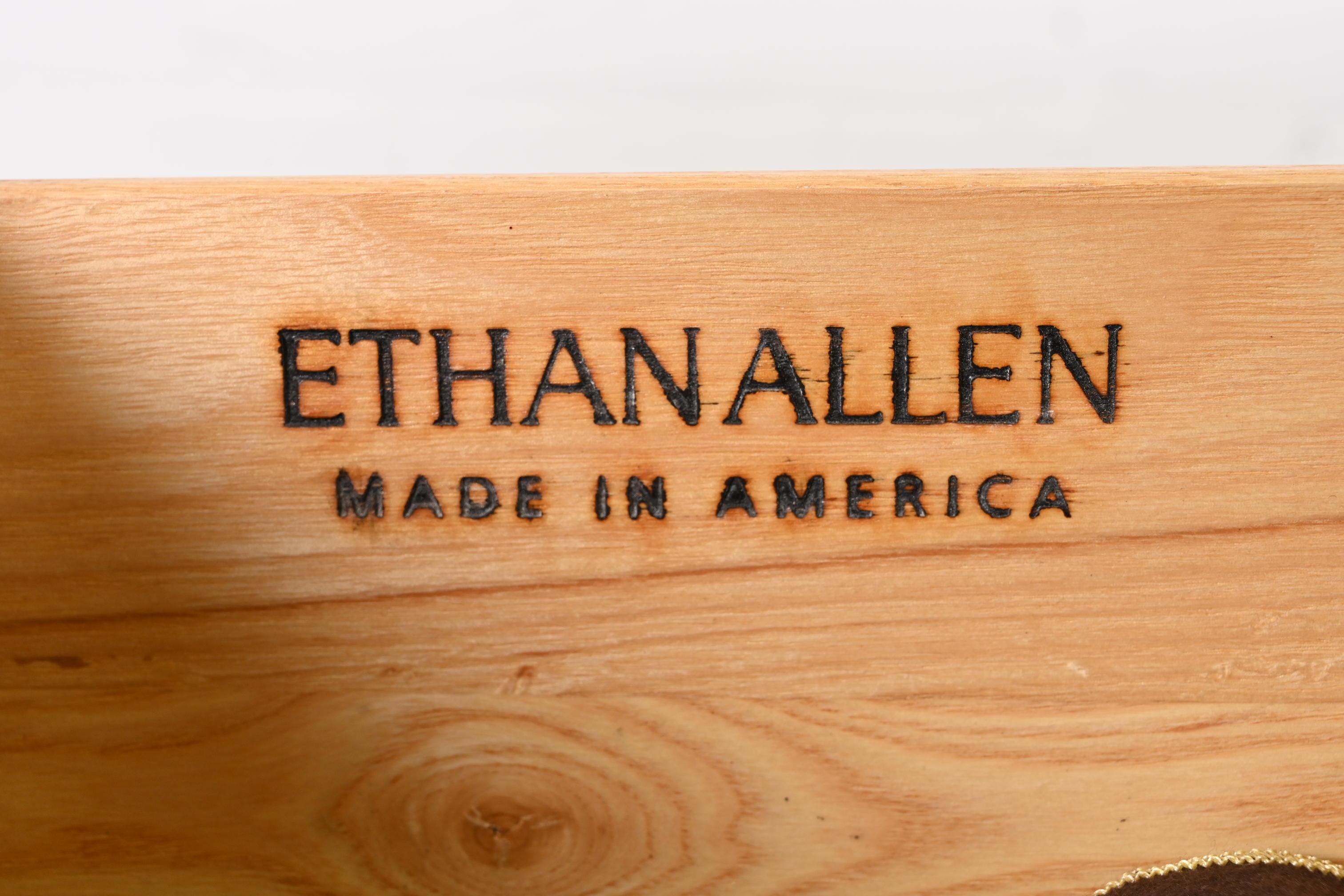 Ethan Allen Federal Inlaid Mahogany Serpentine Sideboard Credenza 3