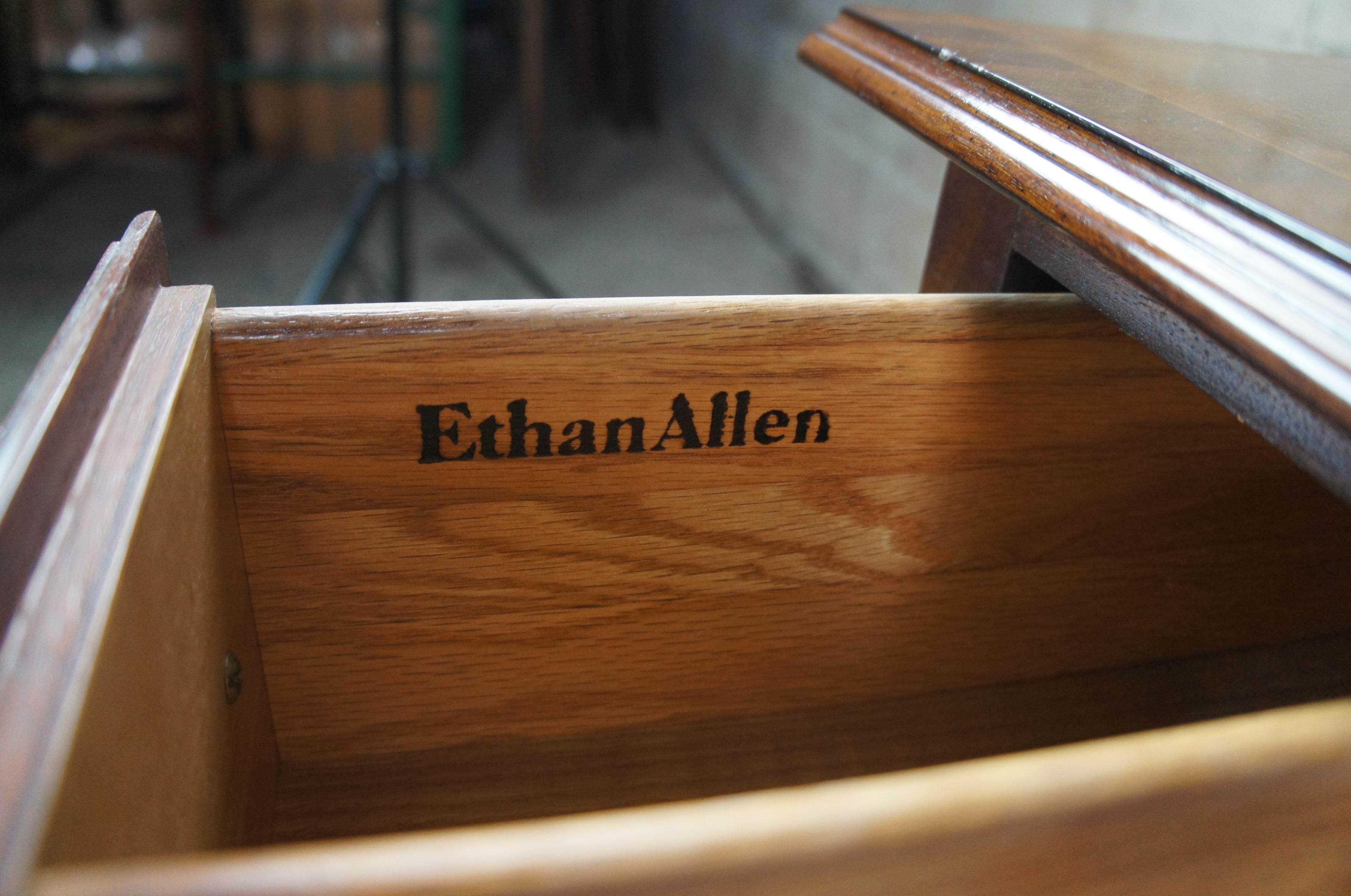 Ethan Allen Flame Mahogany Queen Anne Style Lowboy Chest Console Dressing Table In Good Condition In Dayton, OH