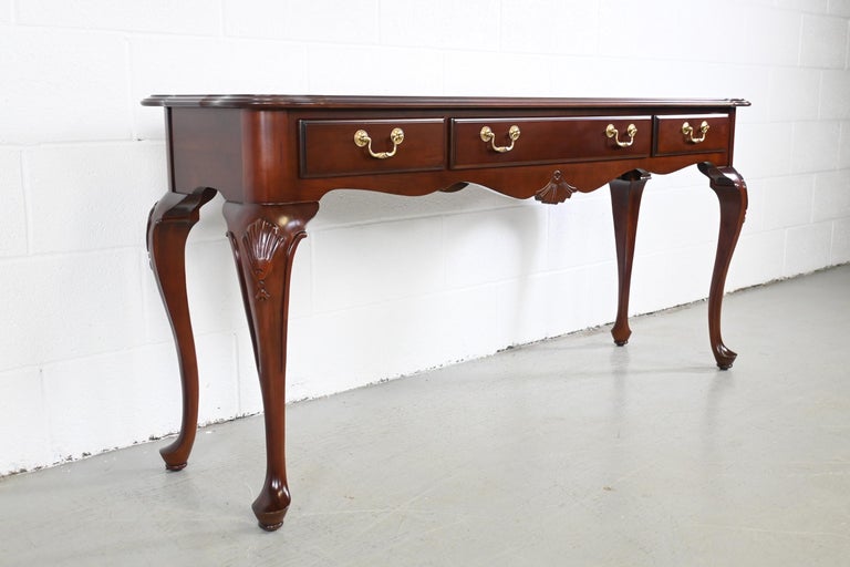 Ethan Allen French Cherry Console or Entry Table For Sale at 1stDibs