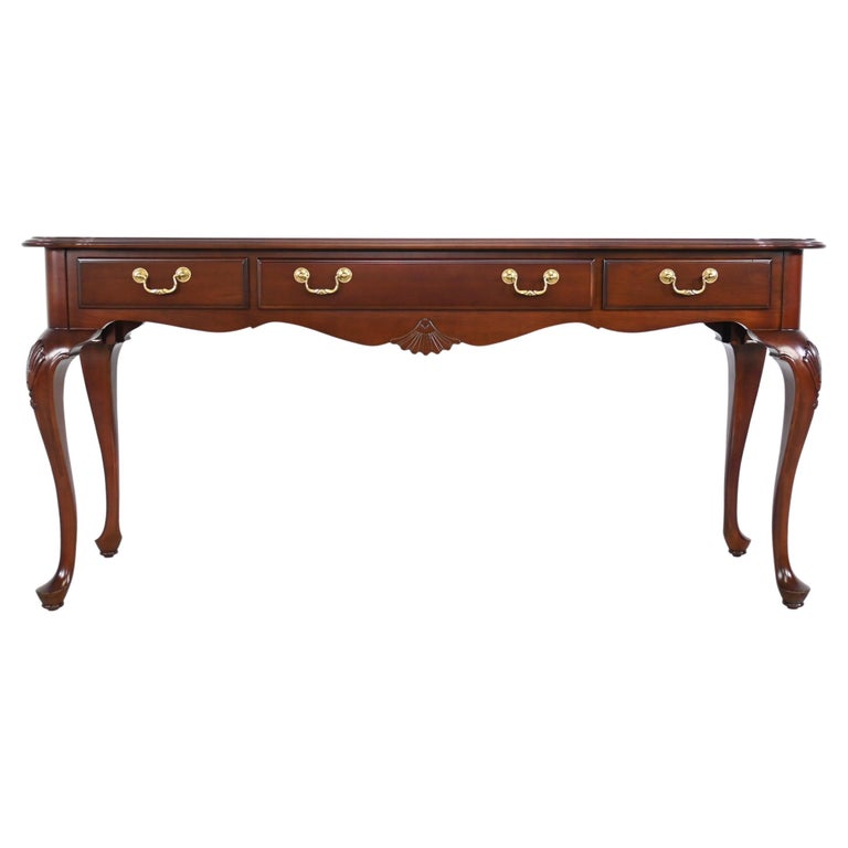 Ethan Allen French Cherry Console or Entry Table For Sale at 1stDibs