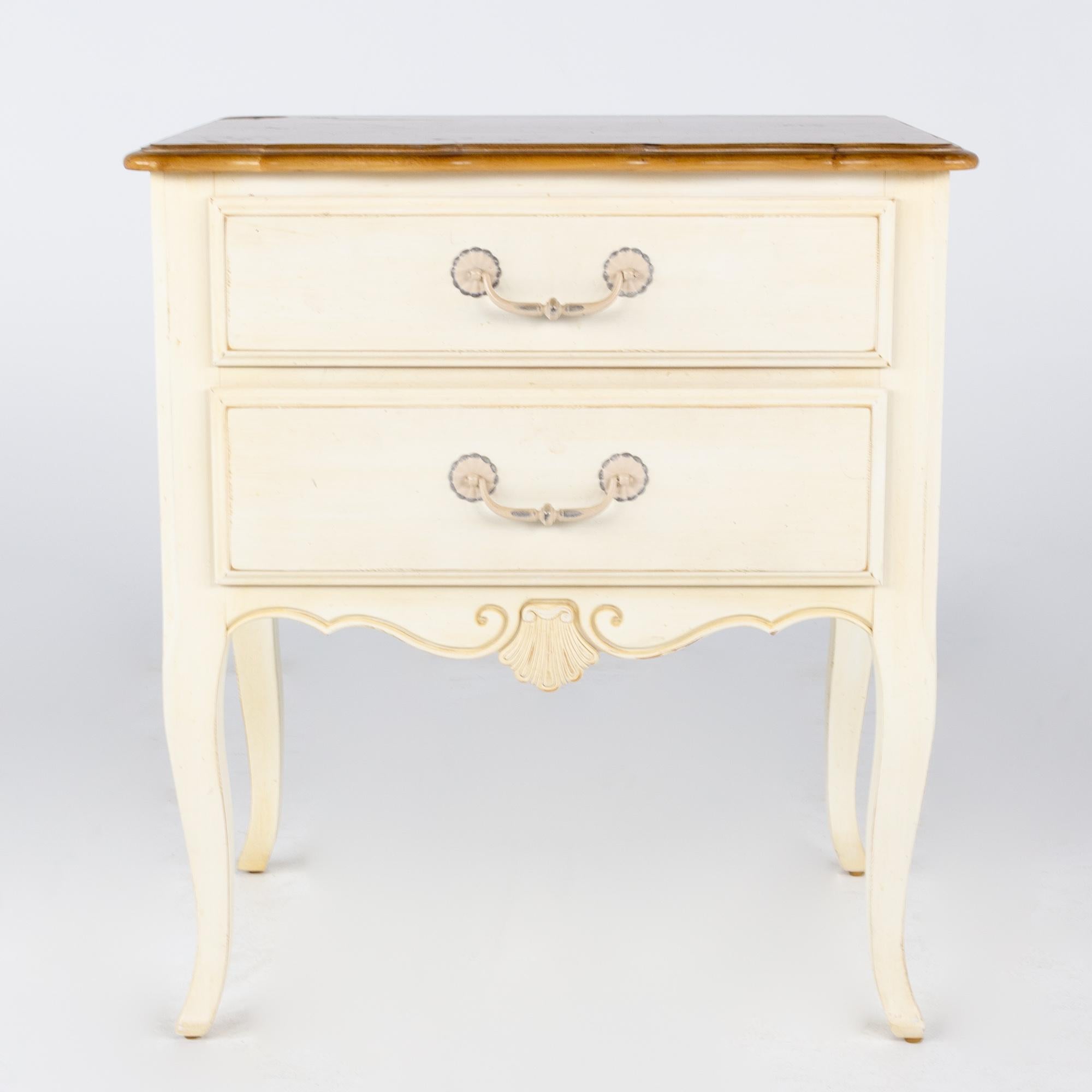 Ethan Allen French Country 2 drawer side table nightstand

This nightstand measures: 25.5 wide x 18 deep x 28.5 inches high

About Photos: We take our photos in a controlled lighting studio to show as much detail as possible. We do not photoshop out