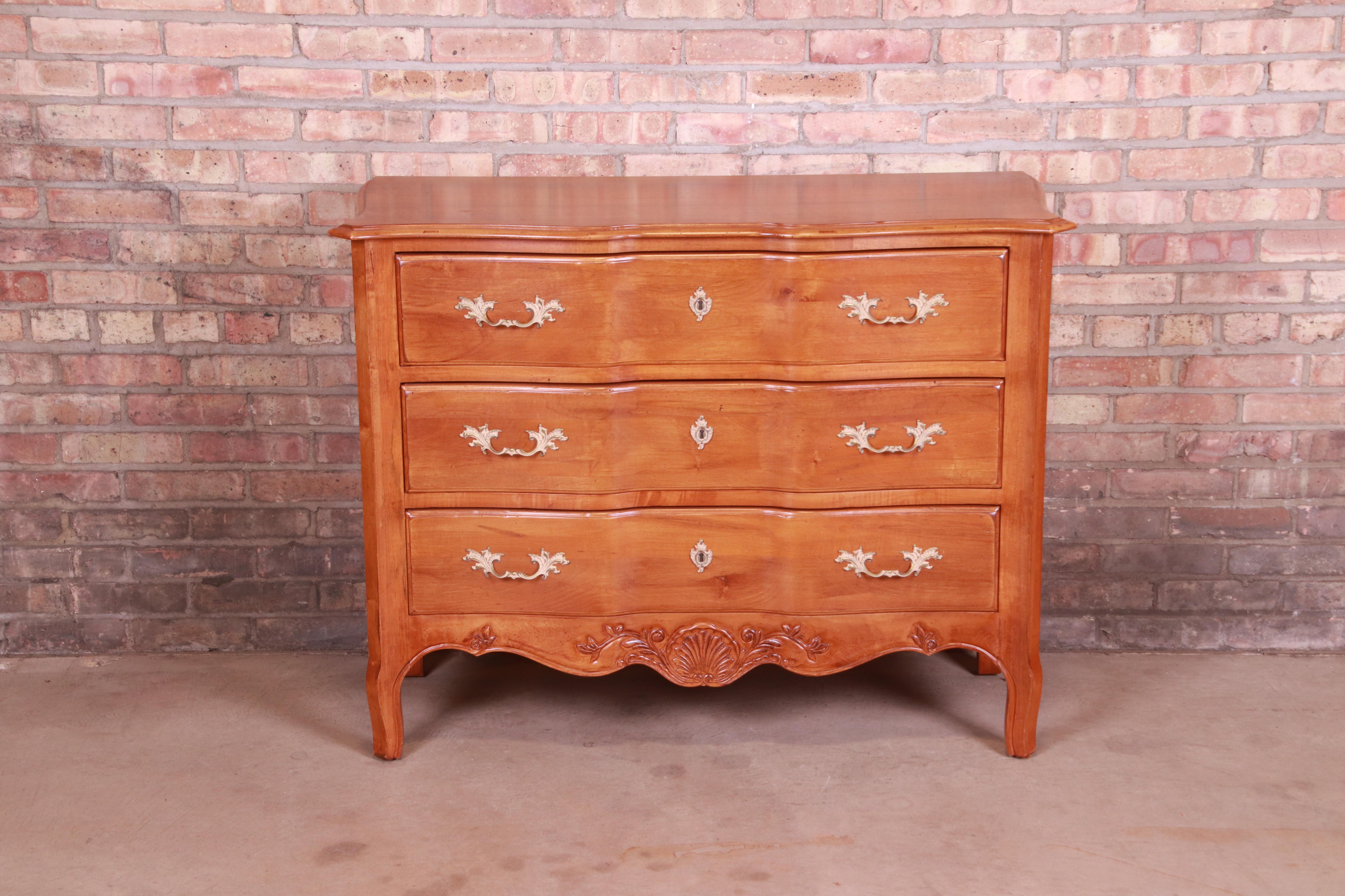 ethan allen bombay chest