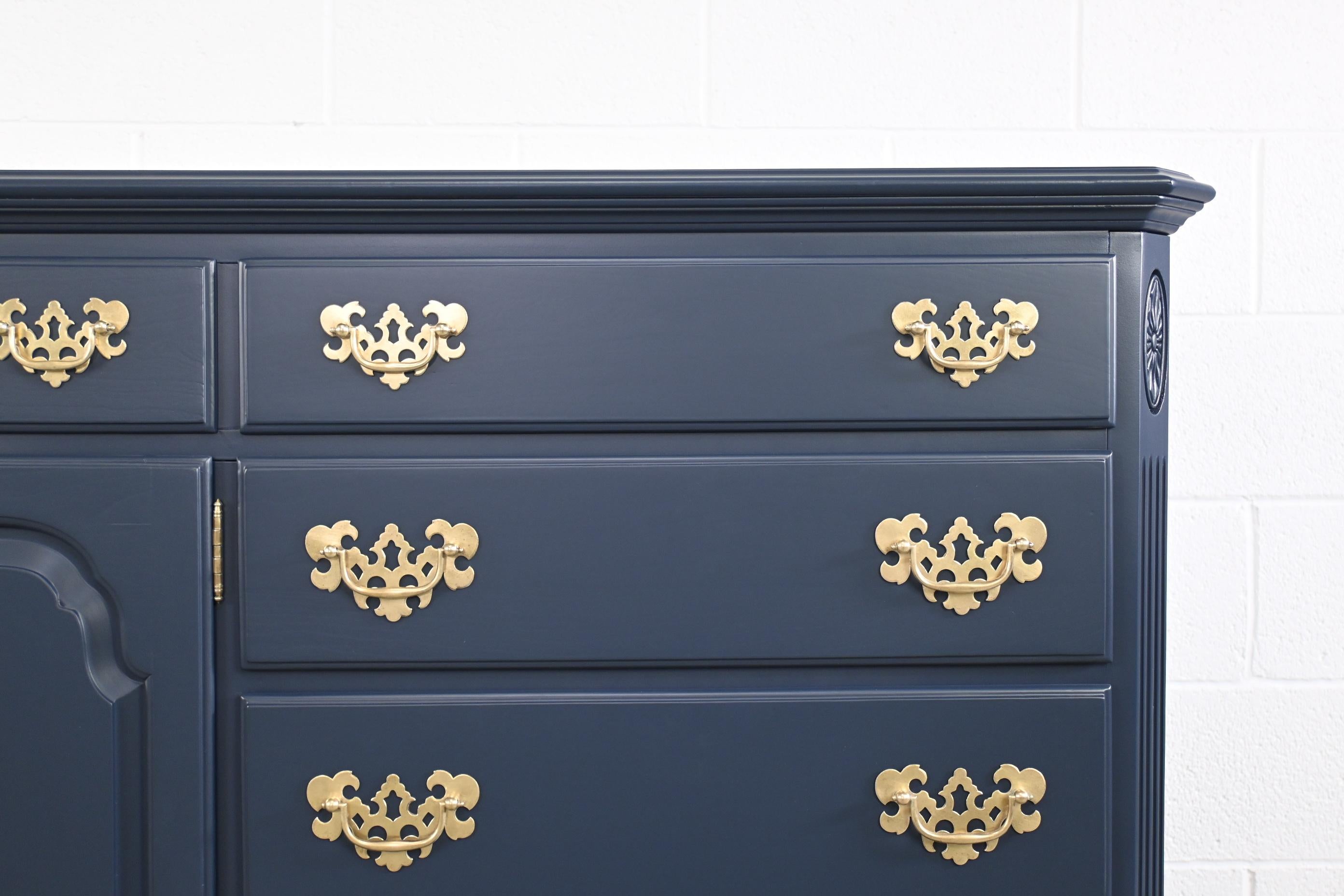Late 20th Century Ethan Allen Furniture Navy Lacquered Georgian Long Dresser