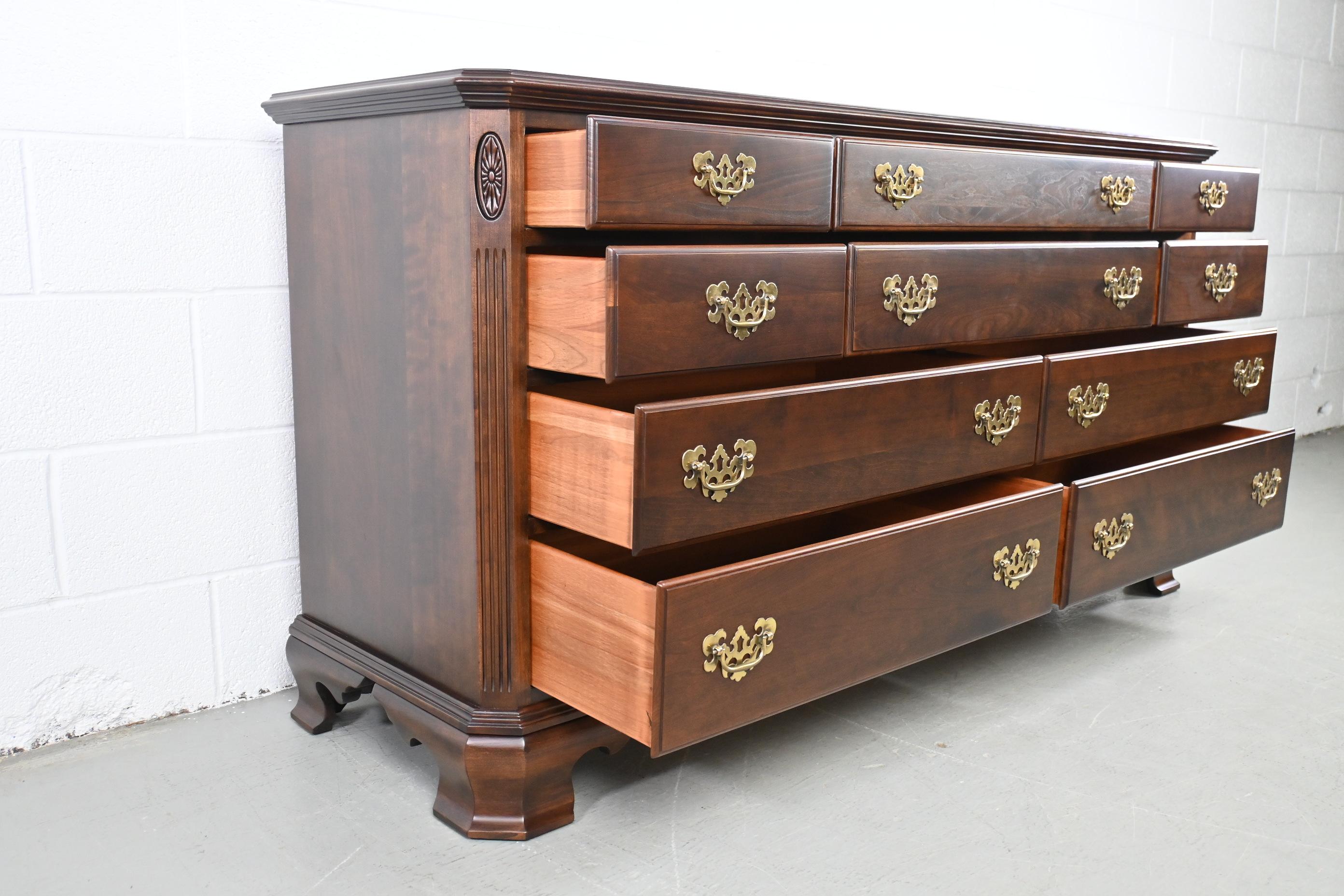 Ethan Allen Furniture Traditional Georgian Style Cherry Ten Drawer Dresser 1