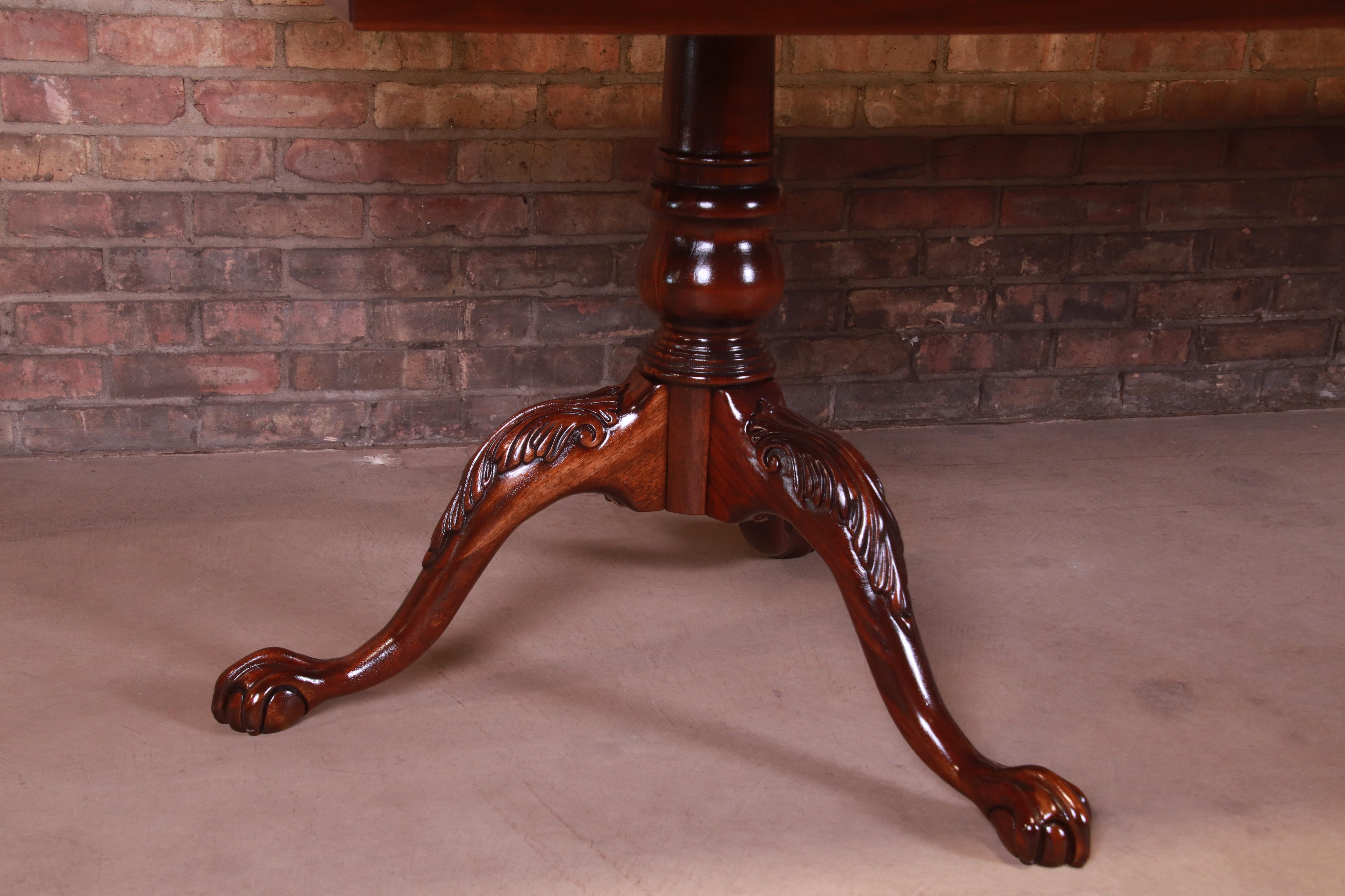 Ethan Allen Georgian Banded Mahogany Double Pedestal Dining Table, Refinished 10