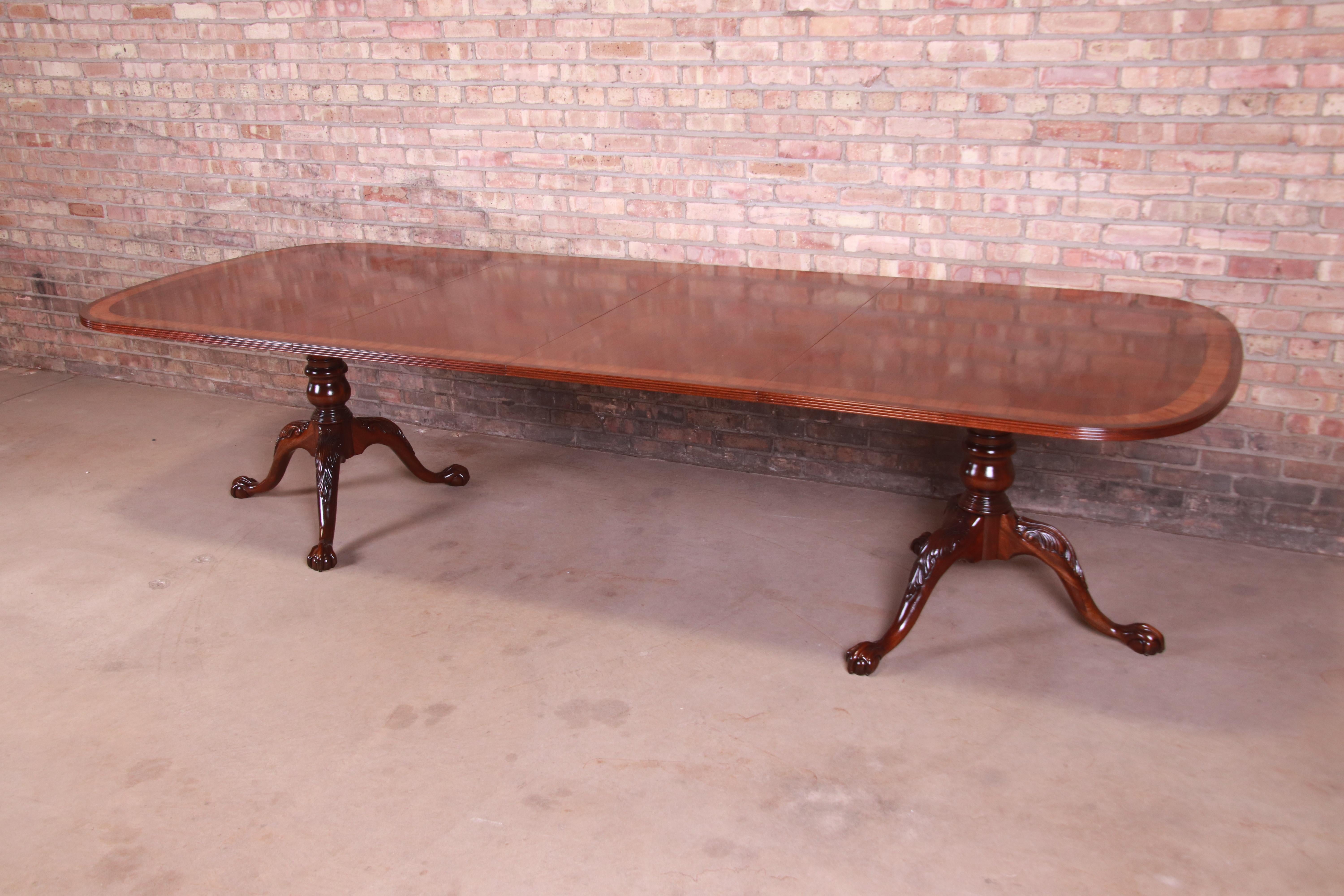 ethan allen mahogany dining table