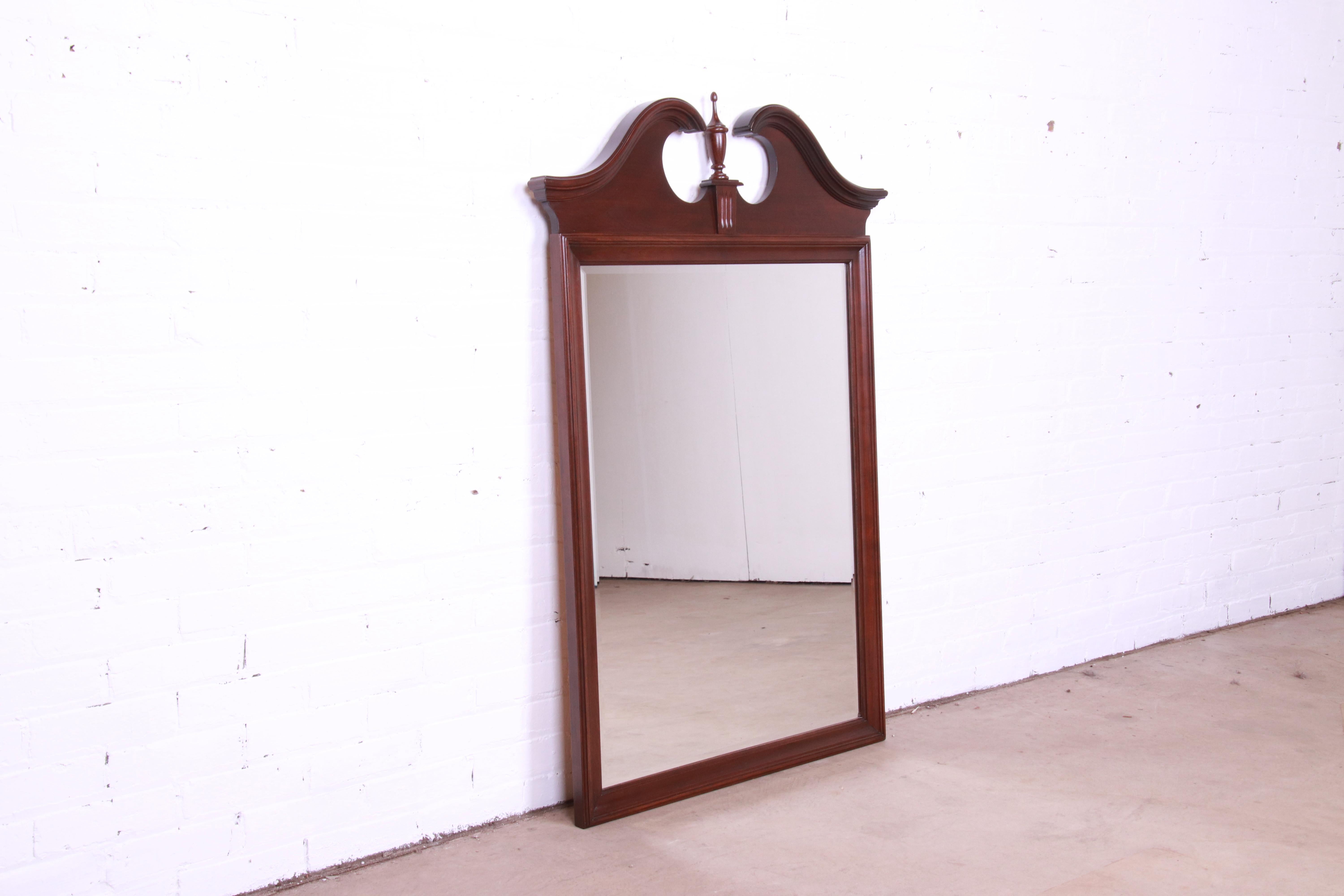 Late 20th Century Georgian Carved Mahogany Framed Wall Mirror For Sale