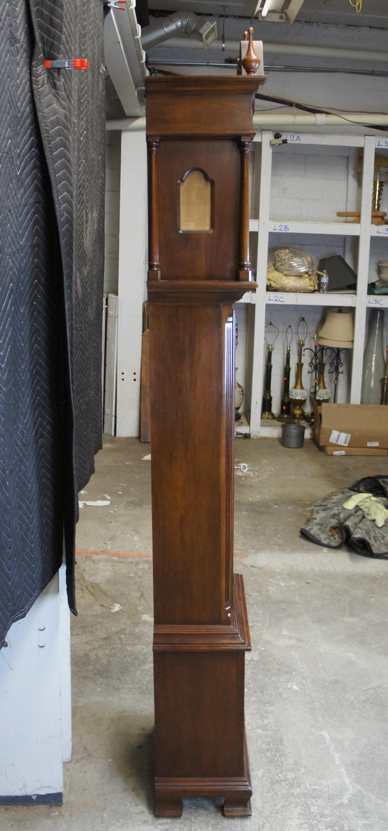 Ethan Allen Georgian Court Cherry Grandfather Clock West Germany Works 08-3805 In Good Condition In Dayton, OH