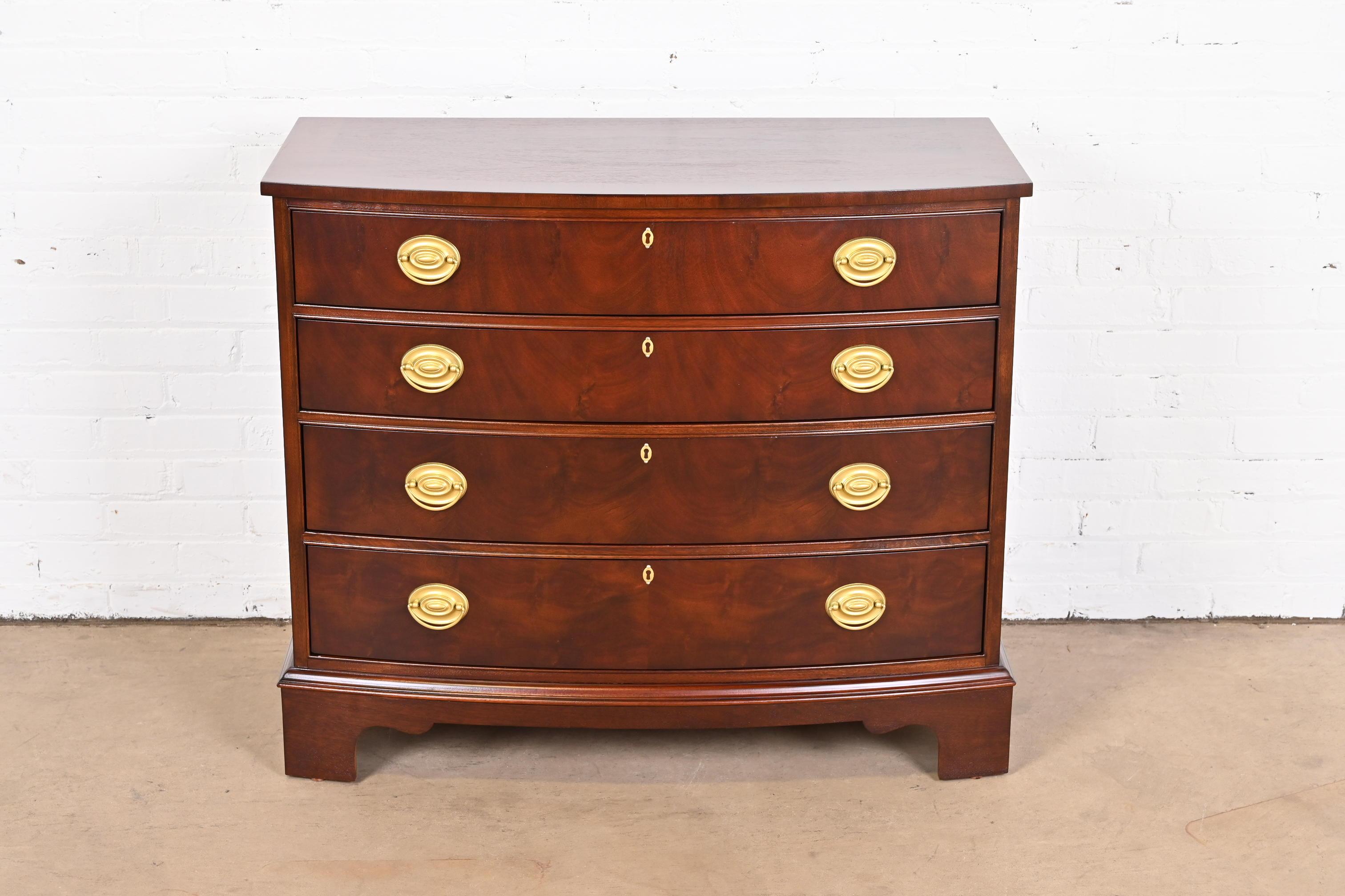 mahogany chest of drawers