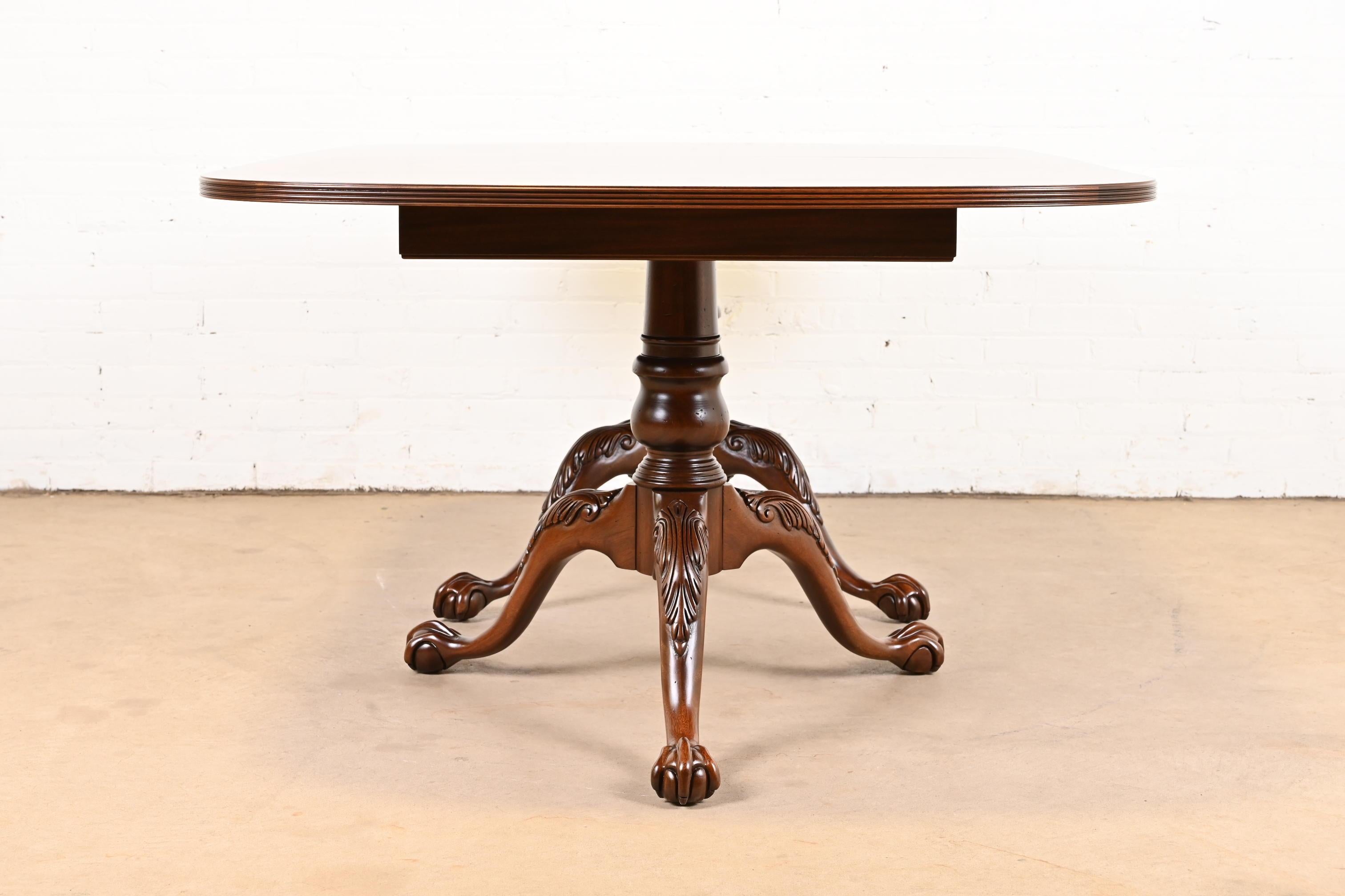 Georgian Mahogany Double Pedestal Dining Table, Newly Refinished 14