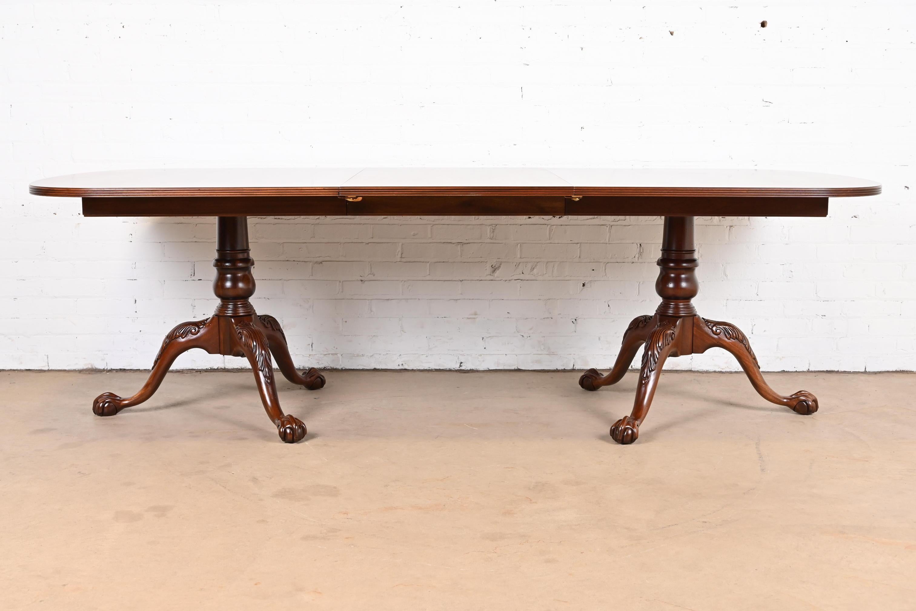 American Georgian Mahogany Double Pedestal Dining Table, Newly Refinished
