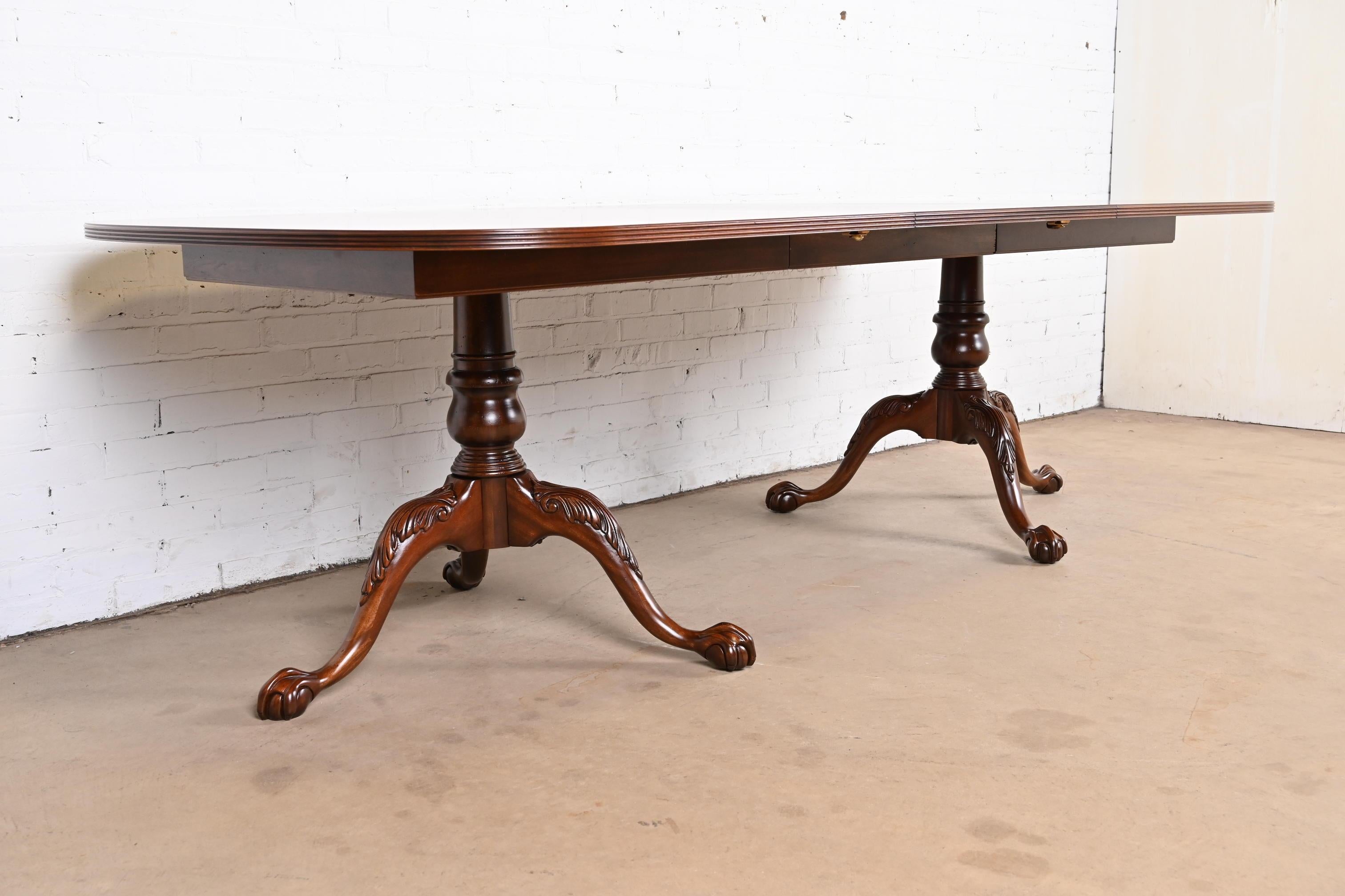 Georgian Mahogany Double Pedestal Dining Table, Newly Refinished 2