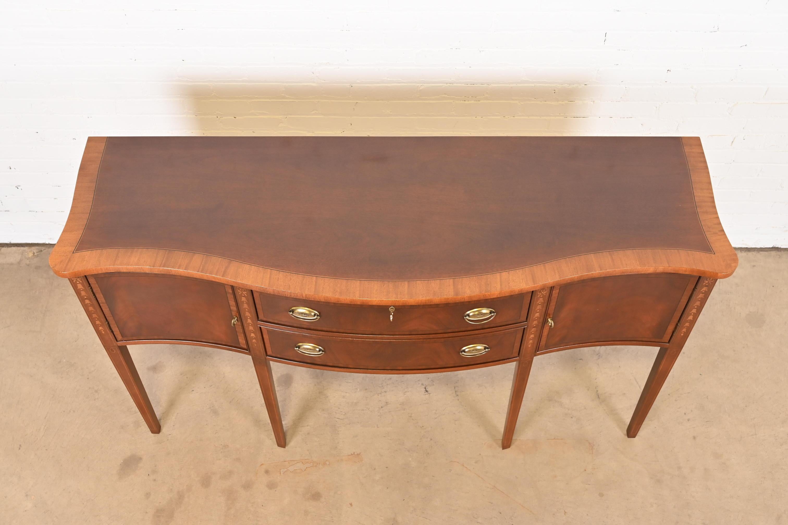 Ethan Allen Hepplewhite Inlaid Mahogany Serpentine Sideboard Credenza 6