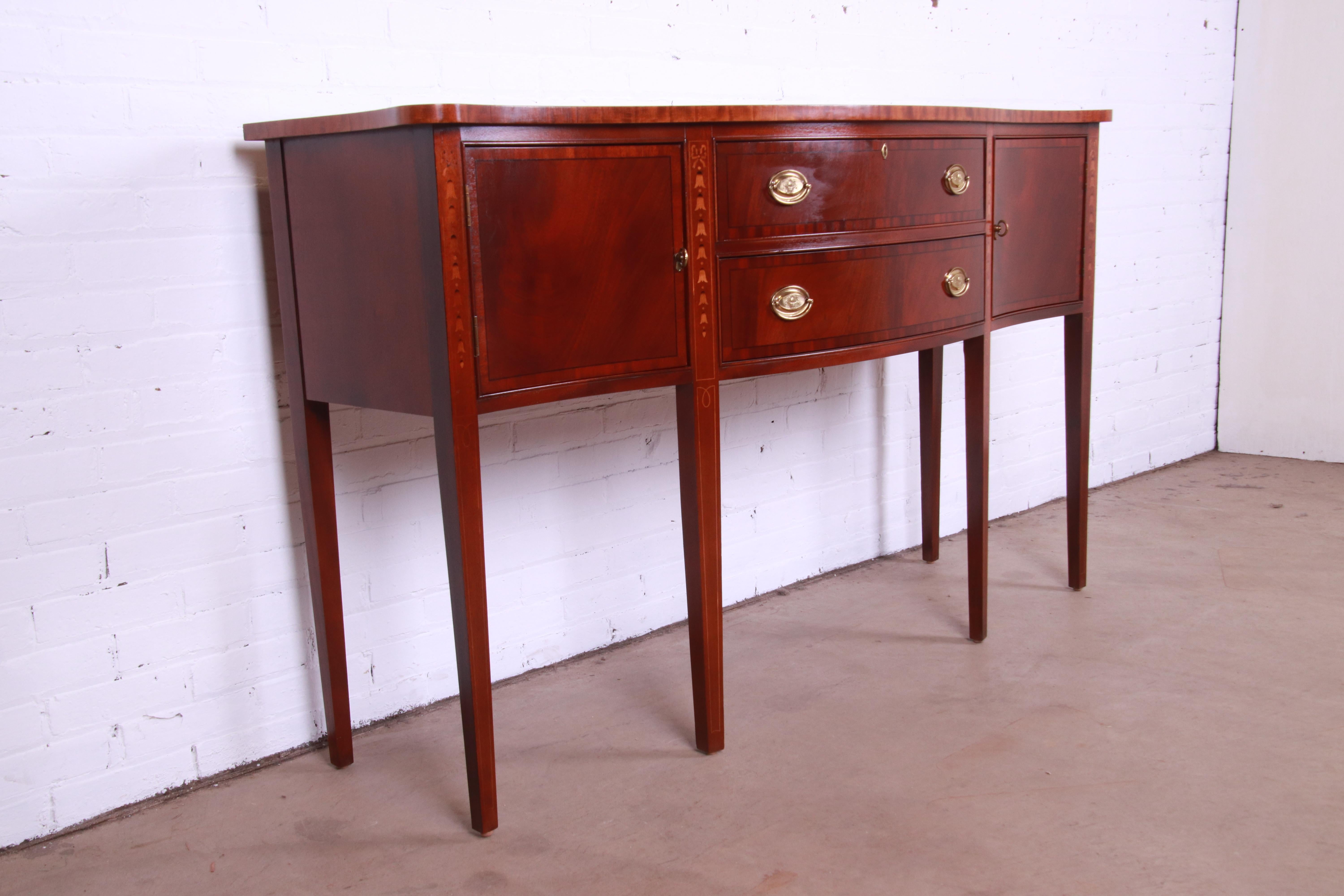 Brass Ethan Allen Hepplewhite Inlaid Mahogany Serpentine Sideboard Credenza