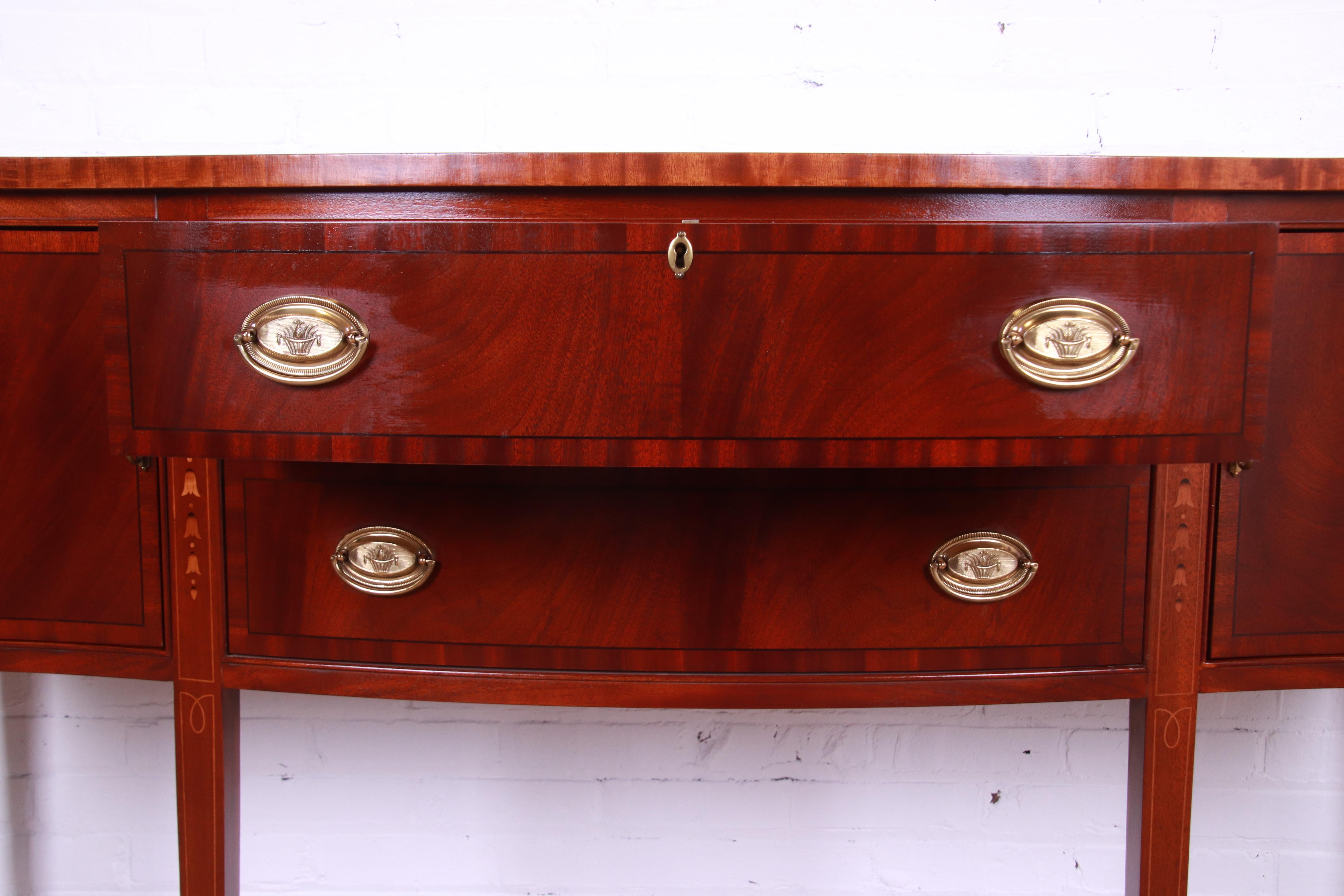 Ethan Allen Hepplewhite Inlaid Mahogany Serpentine Sideboard Credenza 1