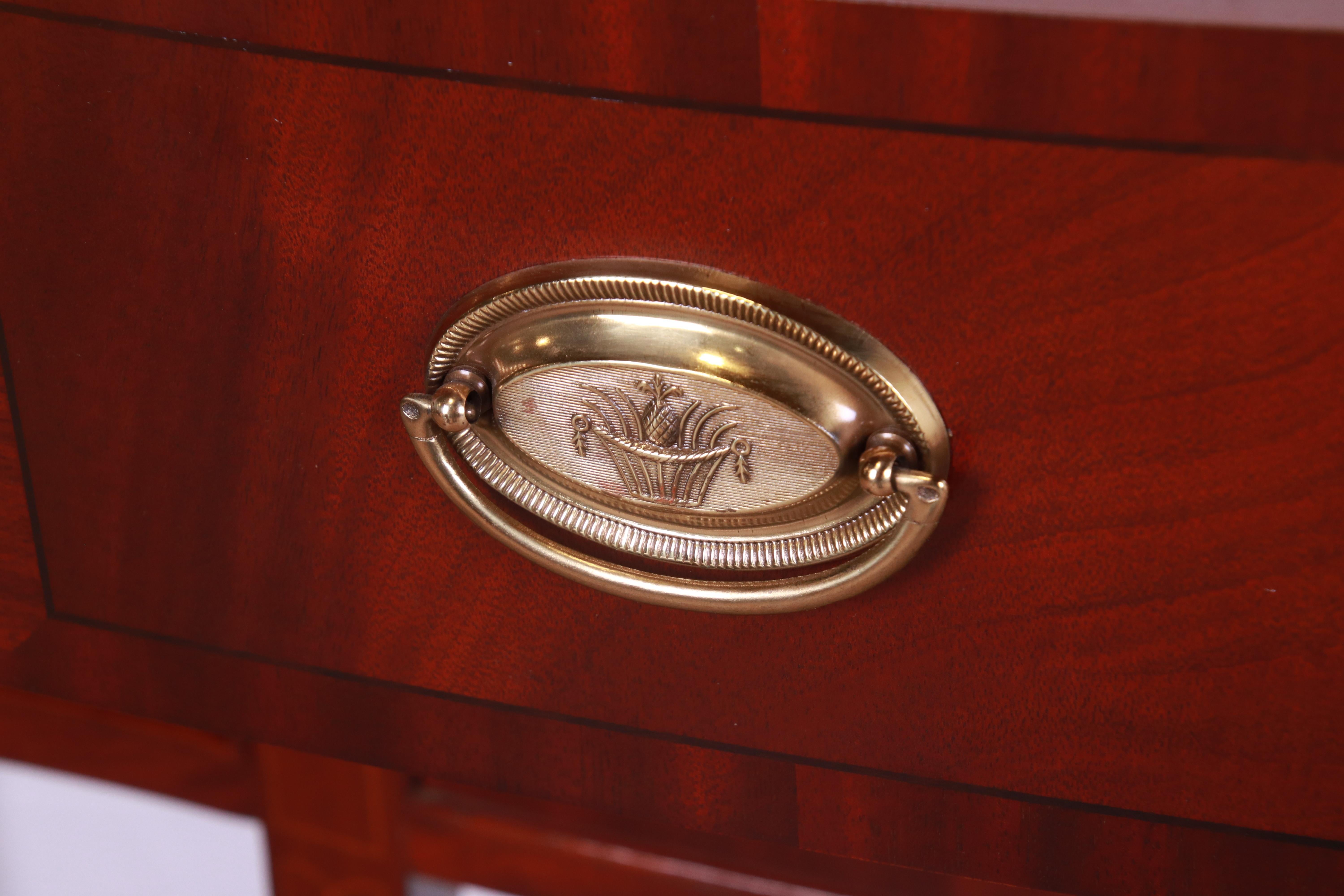Ethan Allen Hepplewhite Inlaid Mahogany Serpentine Sideboard Credenza 2