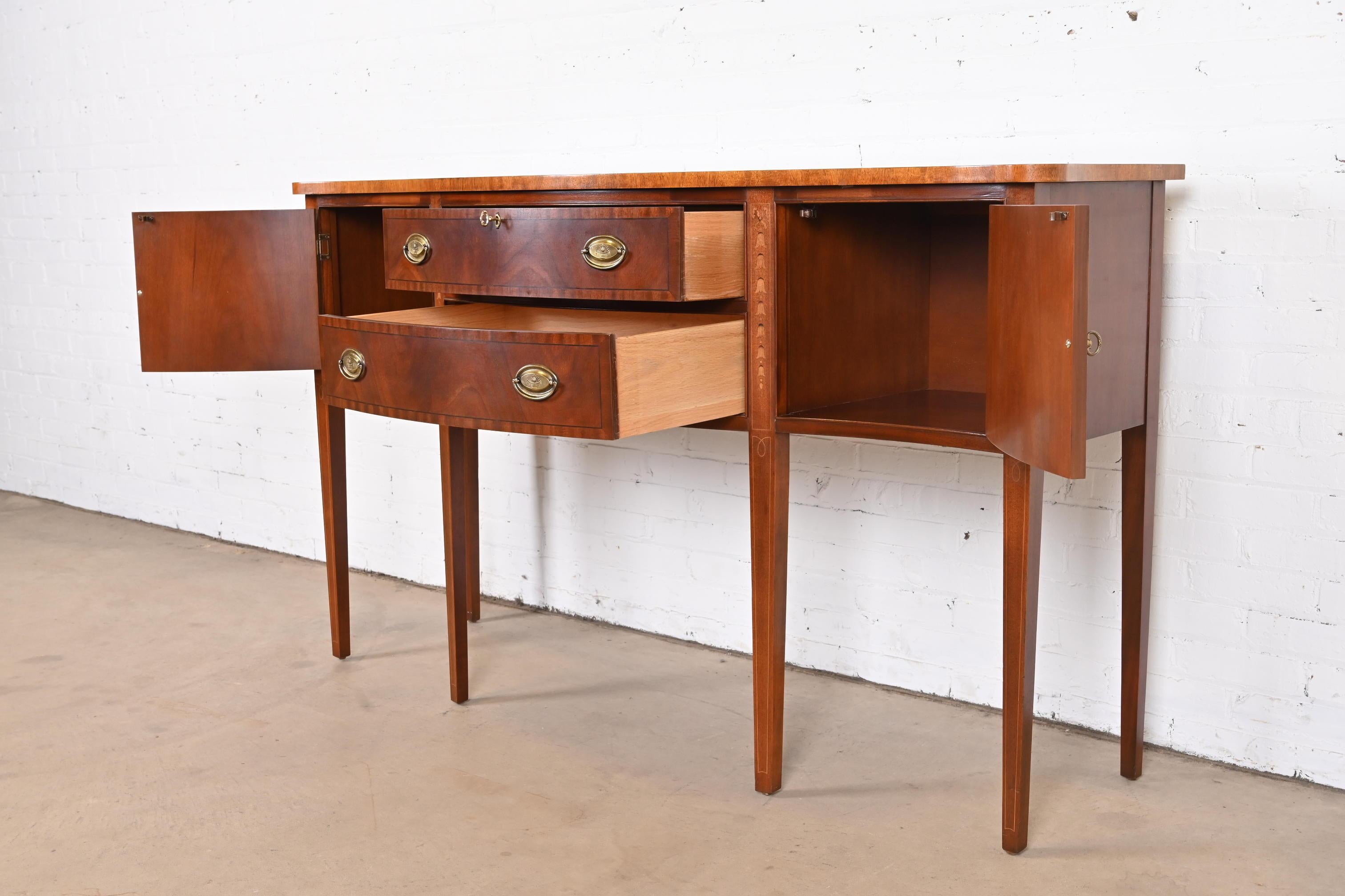 Ethan Allen Hepplewhite Inlaid Mahogany Serpentine Sideboard Credenza 1