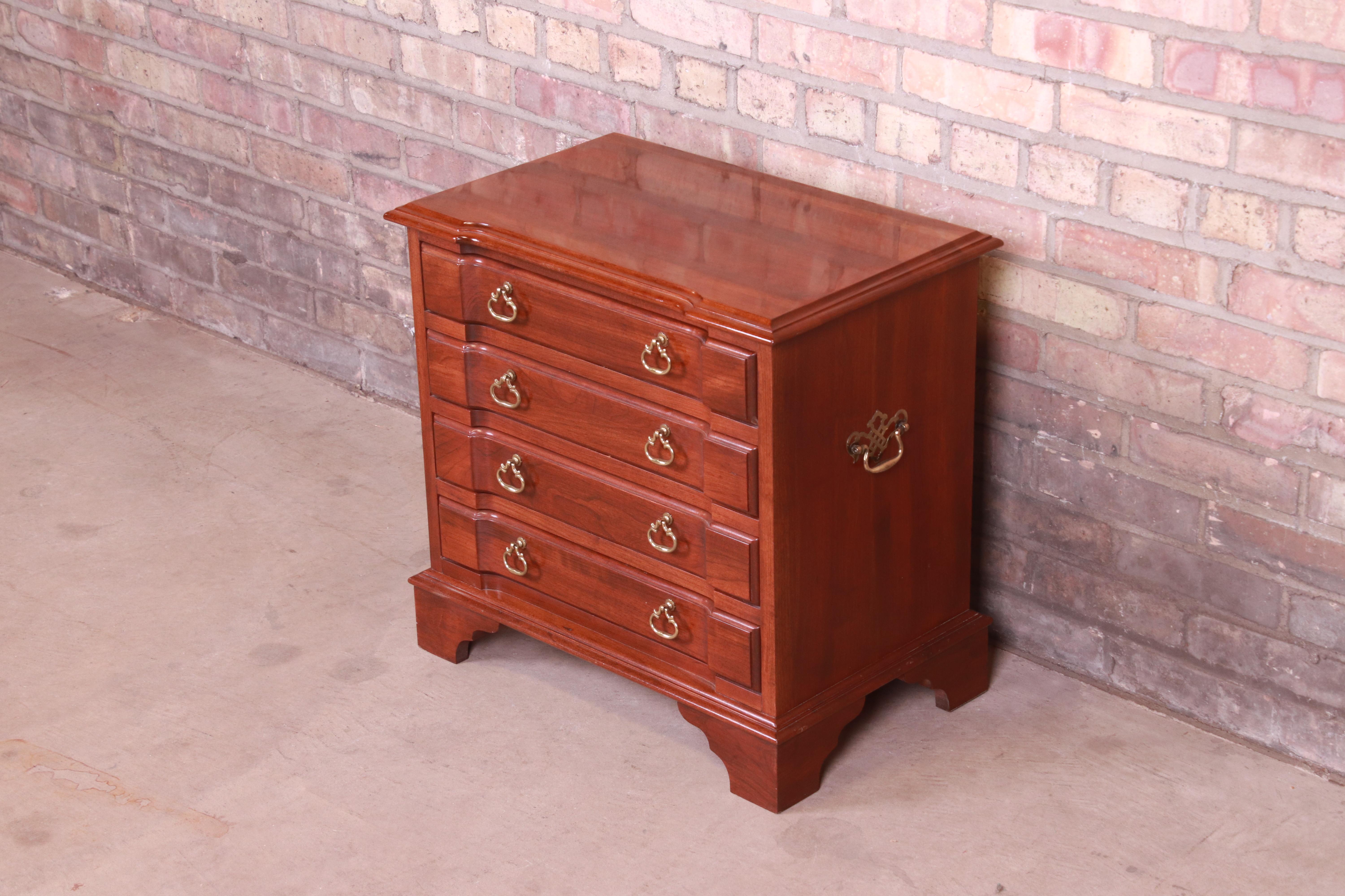 ethan allen julian chest