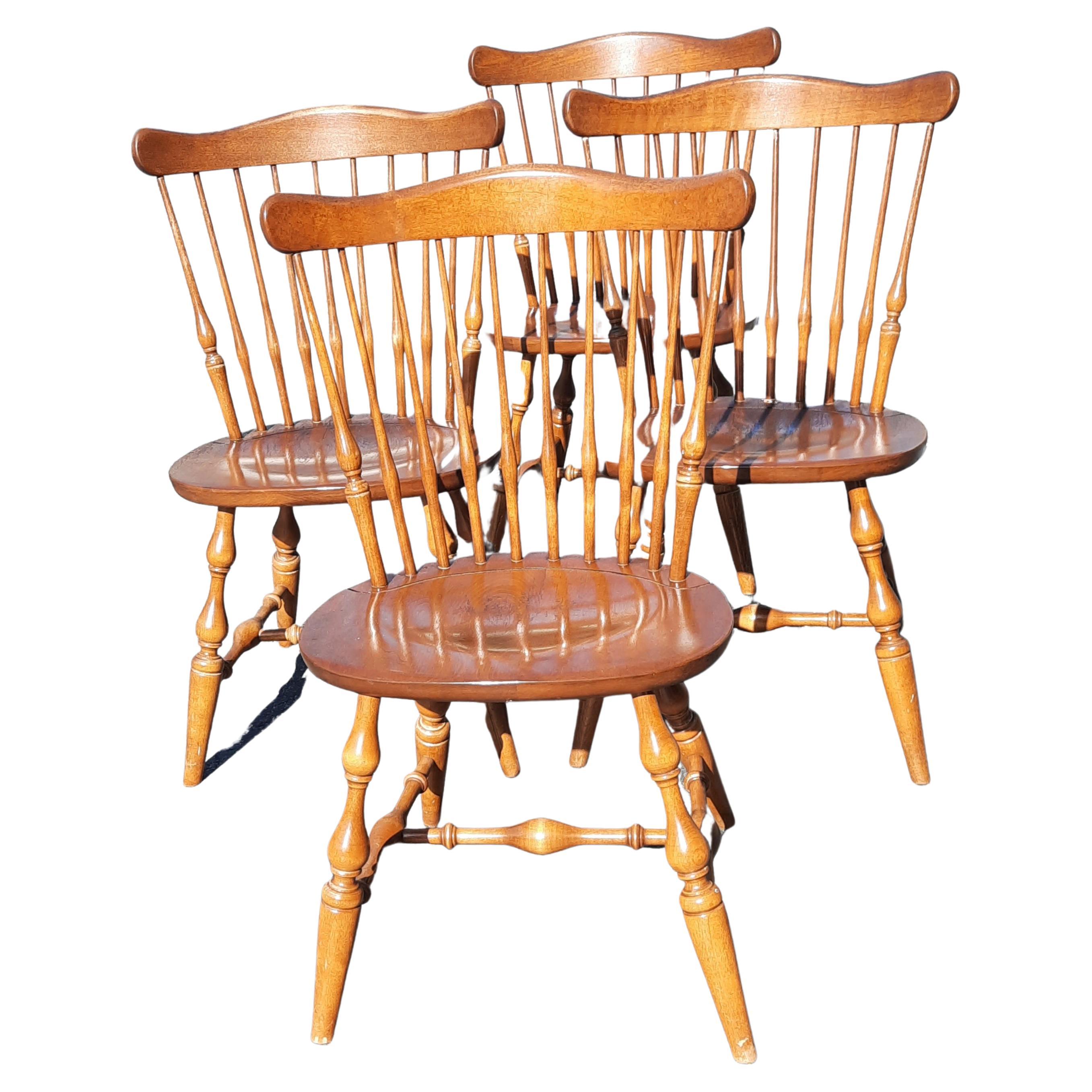 Ethan Allen Maple Windsor Chairs 10 6102, Set of 4, circa 1970s For