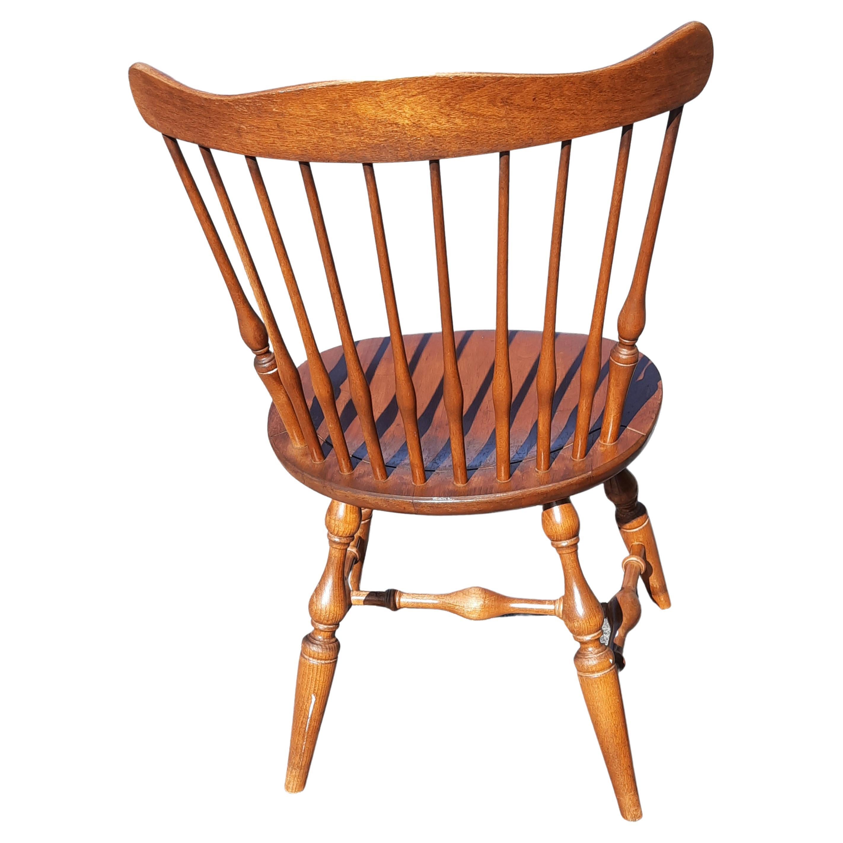 Ethan Allen Maple Windsor Chairs 10 6102, Set of 4, circa 1970s For