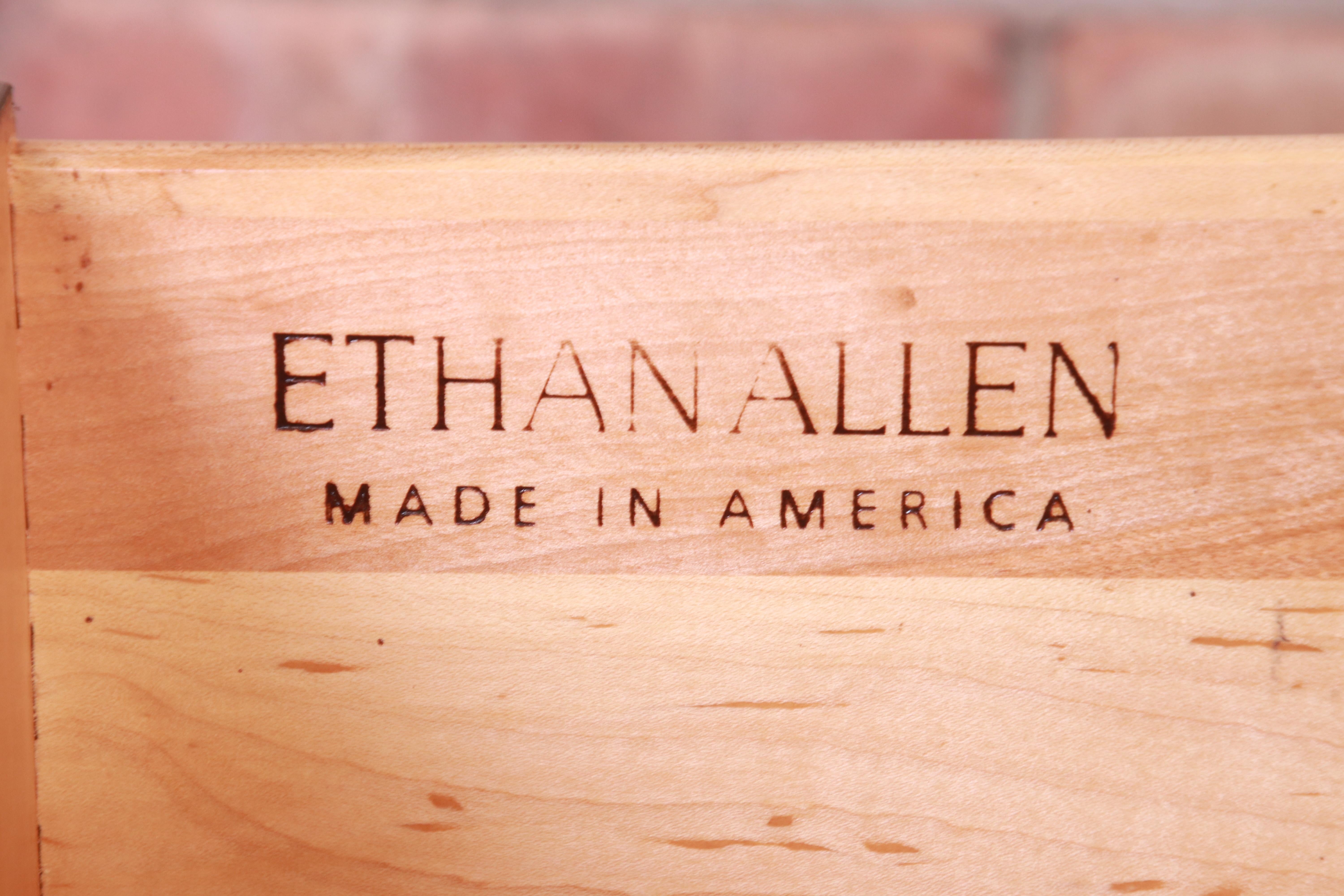 Ethan Allen Modern Black Lacquered Six-Drawer Dresser or Credenza, Refinished 8