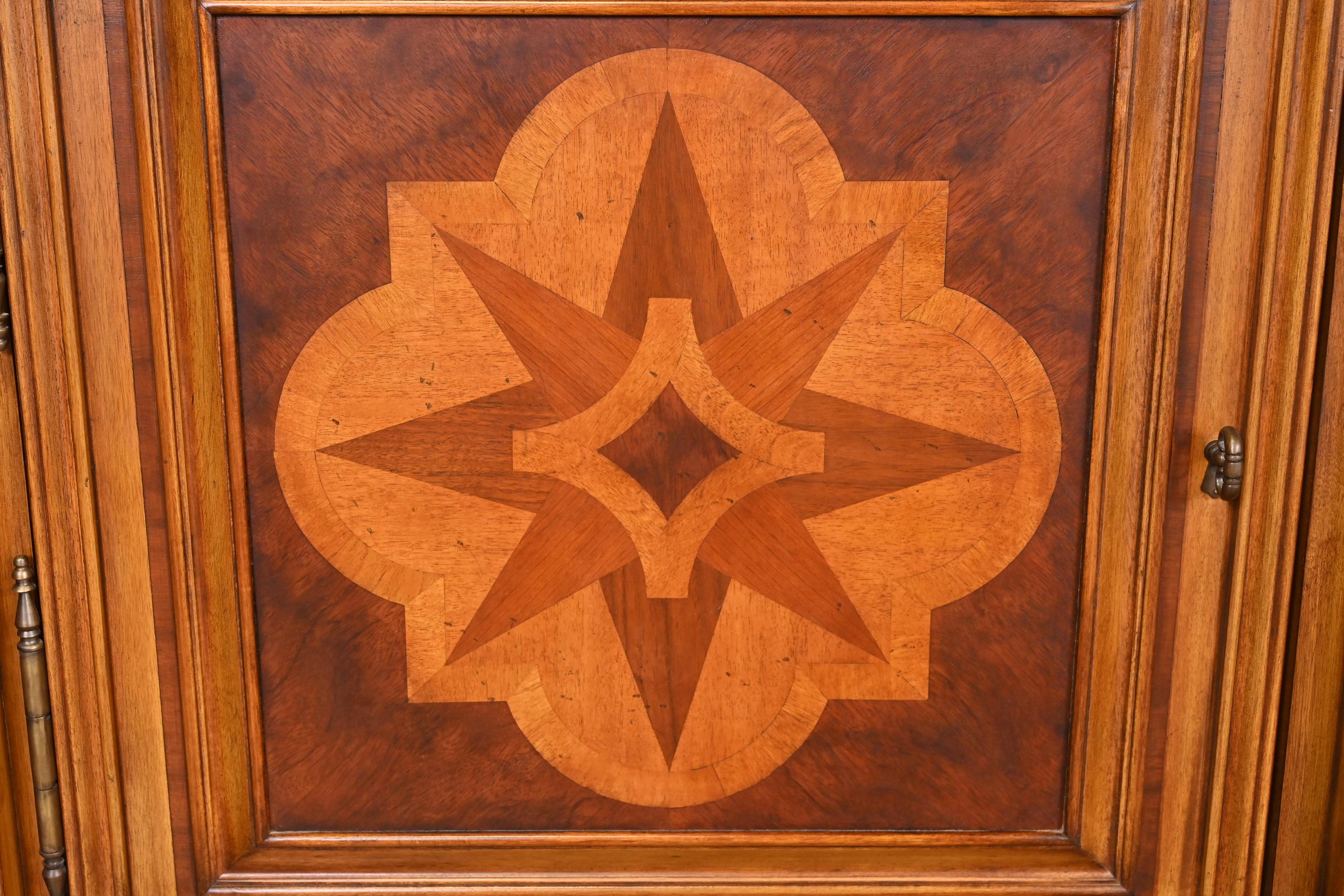 20th Century Ethan Allen Neoclassical Walnut Inlaid Marquetry Sideboard or Bar Cabinet