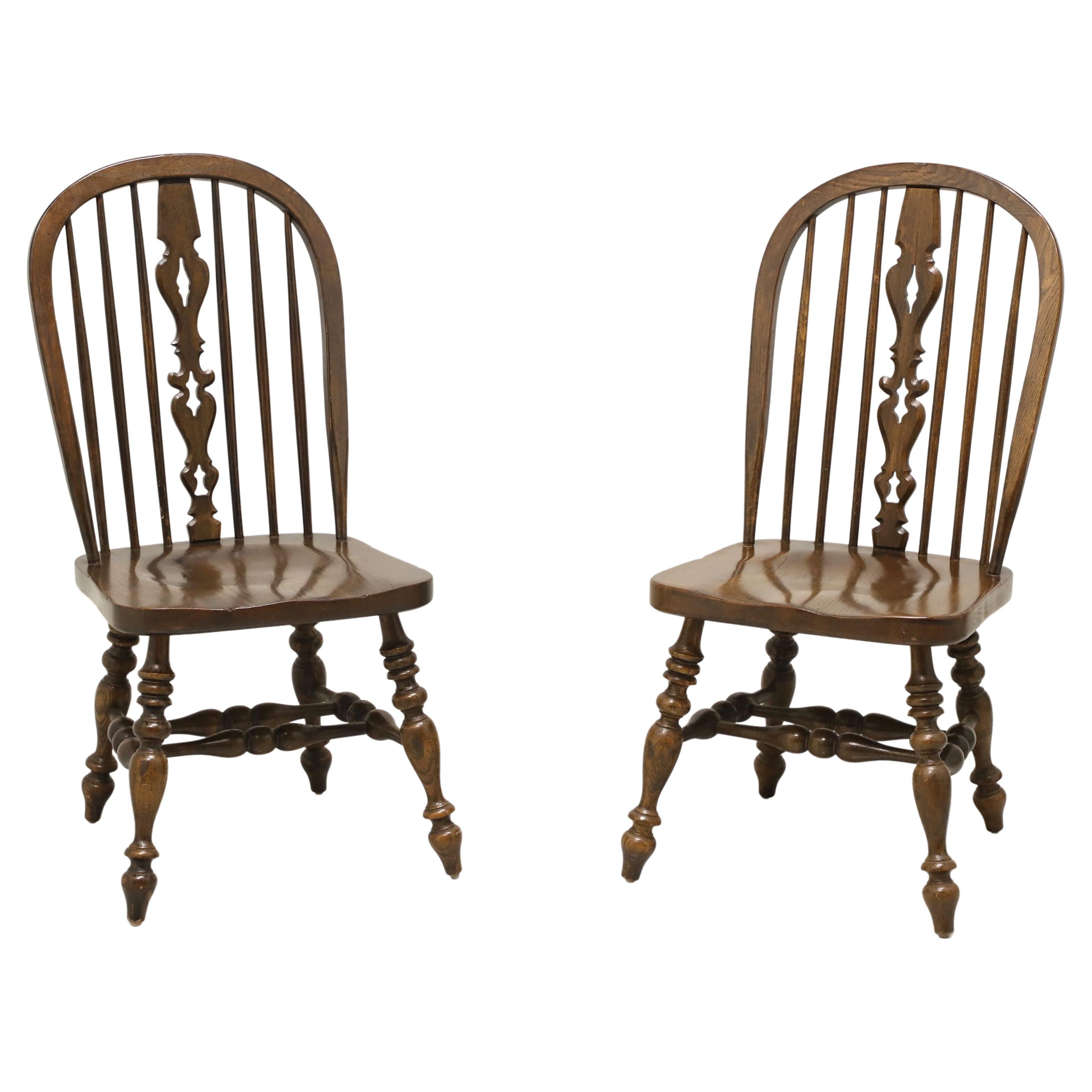 ETHAN ALLEN  Royal Charter Oak Bowback Windsor Dining Side Chairs - Pair B