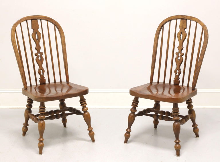 ETHAN ALLEN Royal Charter Oak Jacobean Windsor Dining Side Chairs