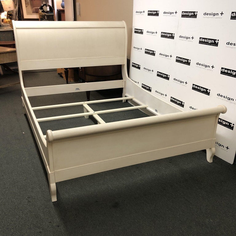 Ethan Allen Sleigh Queen Bed For Sale at 1stDibs