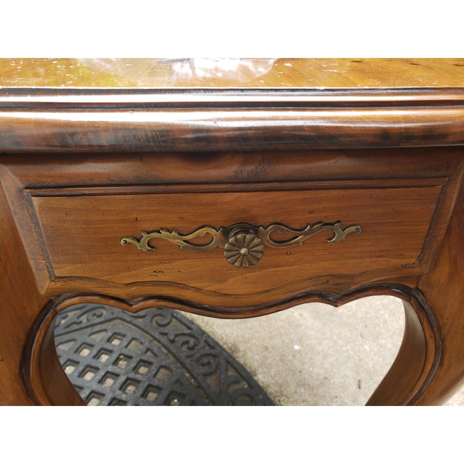 Woodwork Ethan Allen Solid Pine Drop Leaf Side Table, 1970s