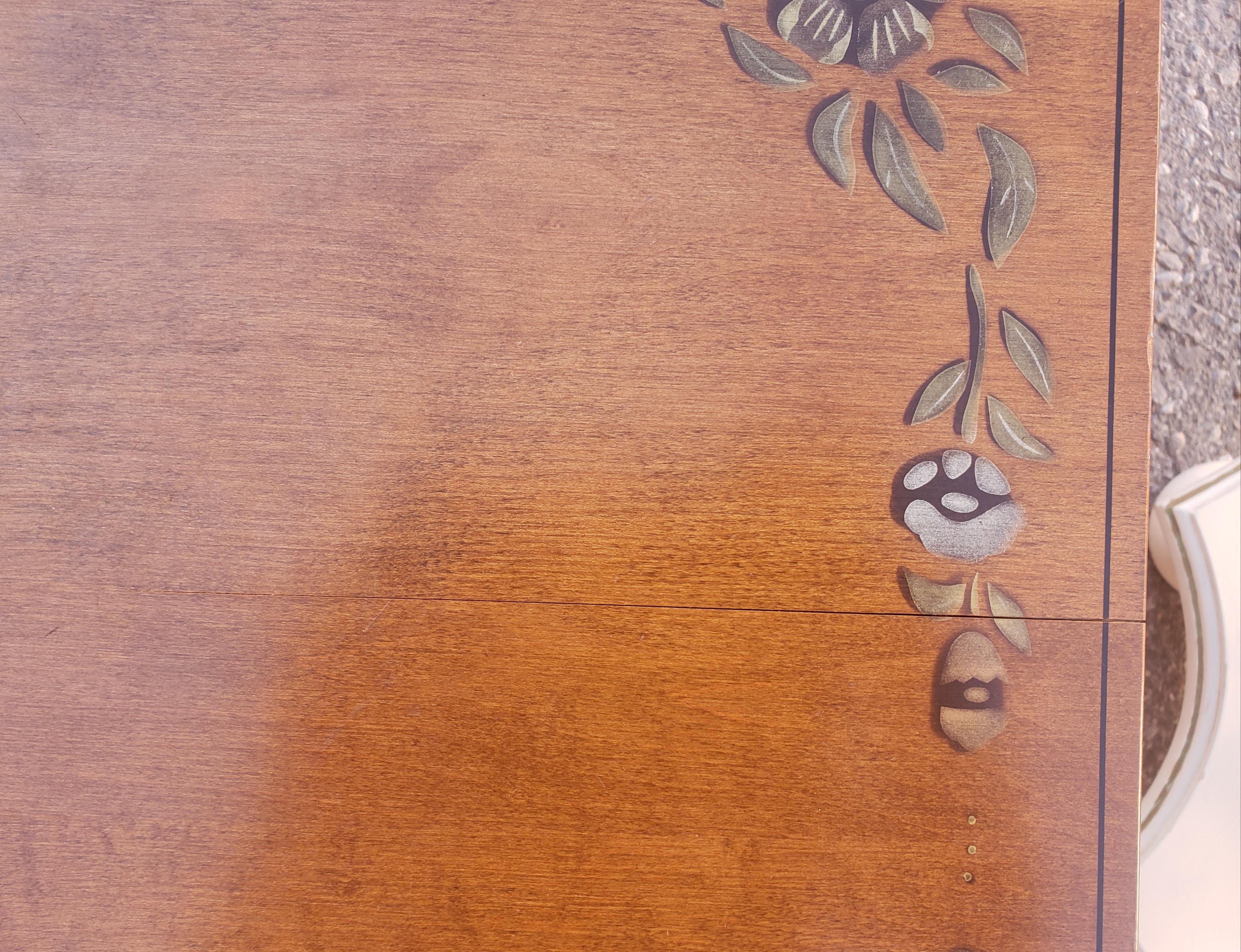 Maple Ethan Allen Vintage Hitchcock Style Pedestal Side Tables, Circa 1970s, a Pair