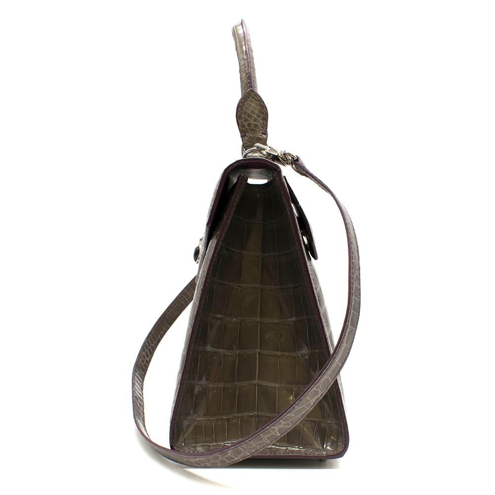 Ethan K Alla Krokodil Medium Top Handle Tasche in Gris Fonce Glänzend (Schwarz) im Angebot