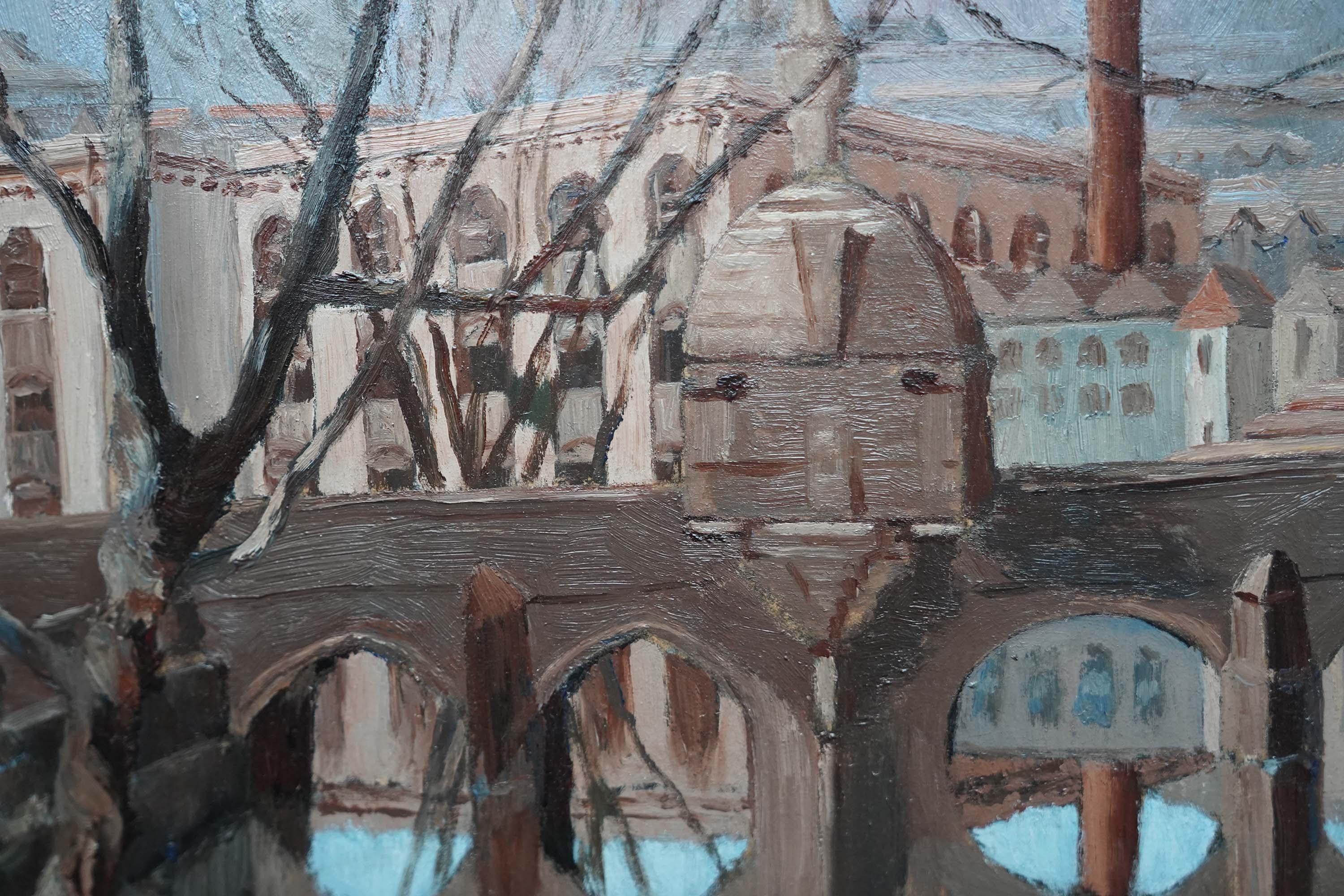 Paisaje del puente de Bradford on Avon - Pintura al óleo de la ciudad británica postimpresionista - Landscape Painting Gris de Ethelbert White