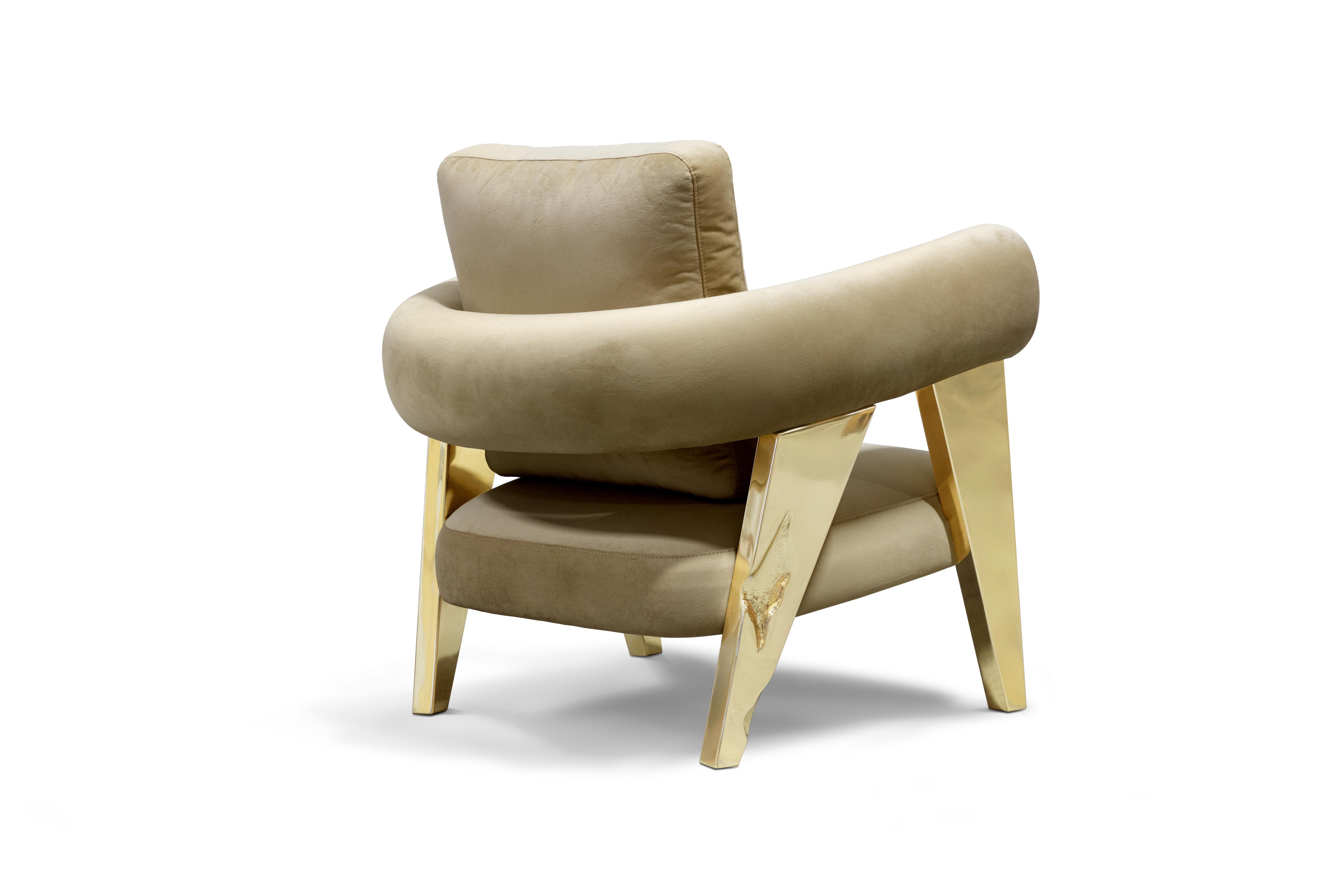 Sillón Ethereal - Latón martillado pulido a mano y tela - Boca Do Lobo en Nuevo estado para la venta en Rio Tinto, PT