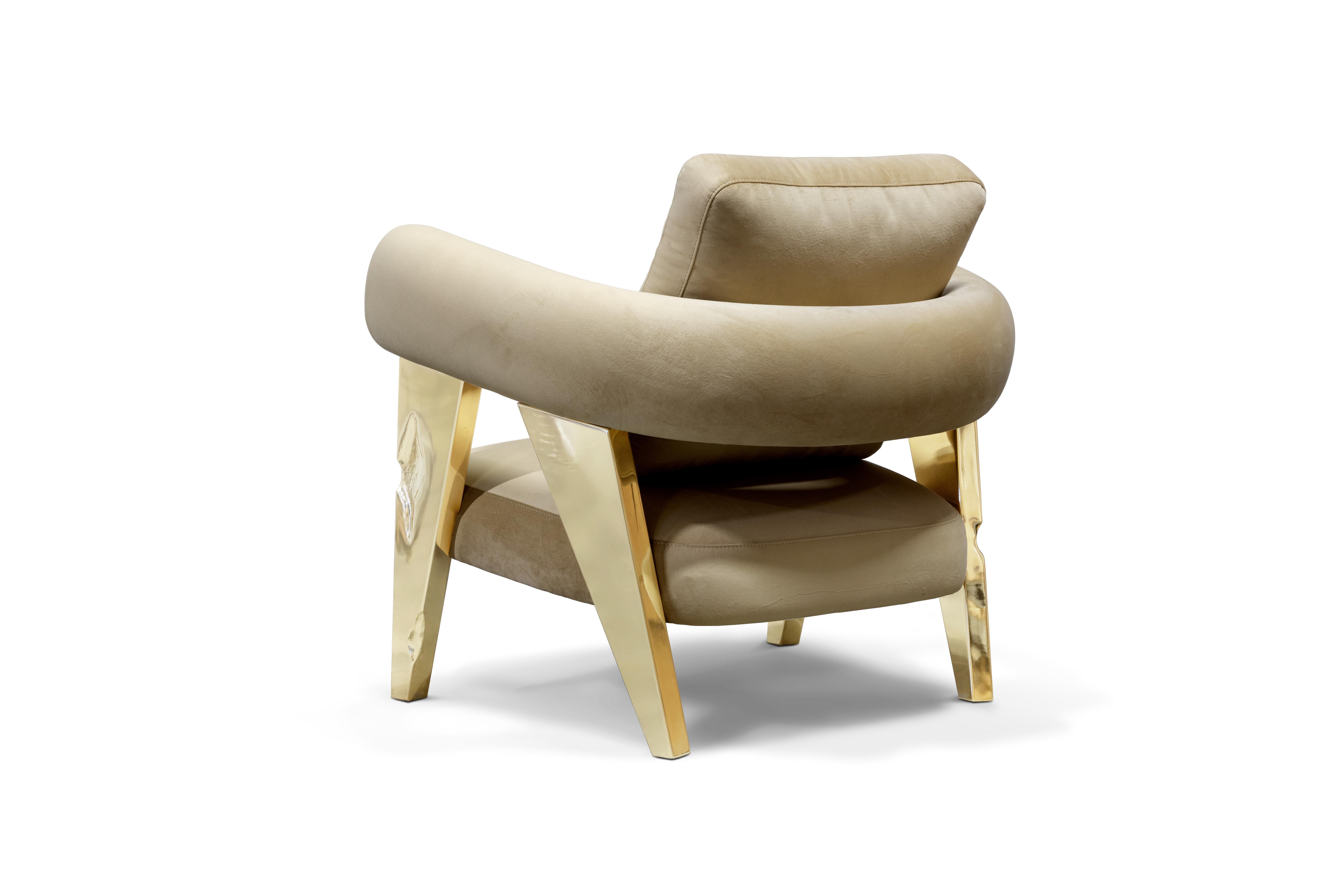 Sillón Ethereal - Latón martillado pulido a mano y tela - Boca Do Lobo Metal en venta