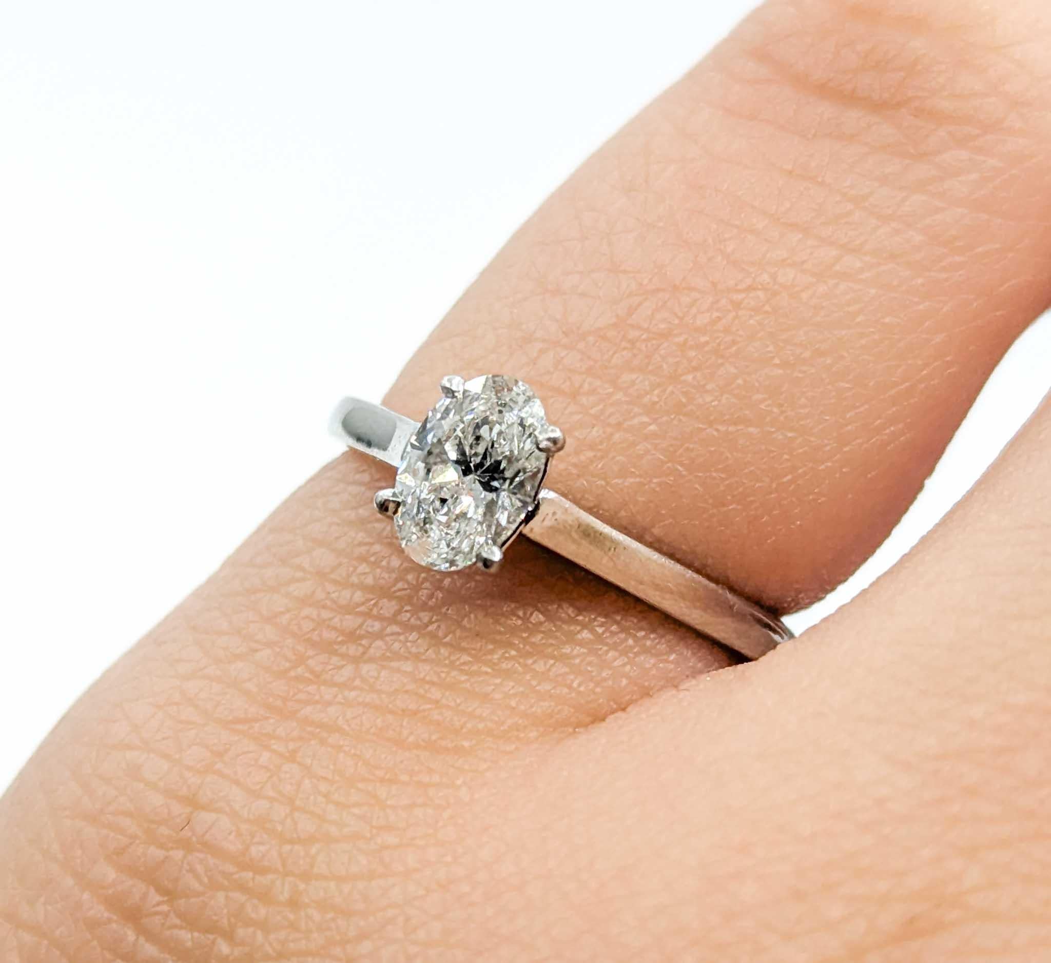 Ätherischer Diamant-Verlobungsring Solitär aus Platin im Zustand „Hervorragend“ im Angebot in Bloomington, MN
