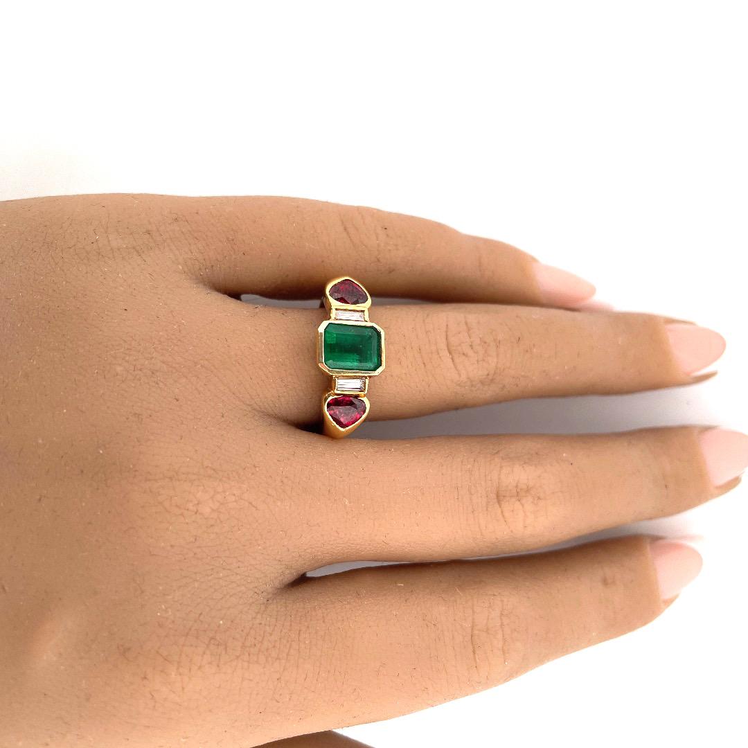 Emerald Cut Ethereal Emerald and Ruby 18K Gold Ring For Sale