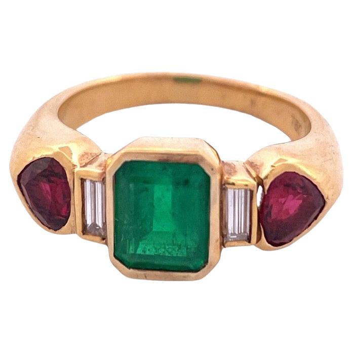 Ethereal Emerald and Ruby 18K Gold Ring For Sale