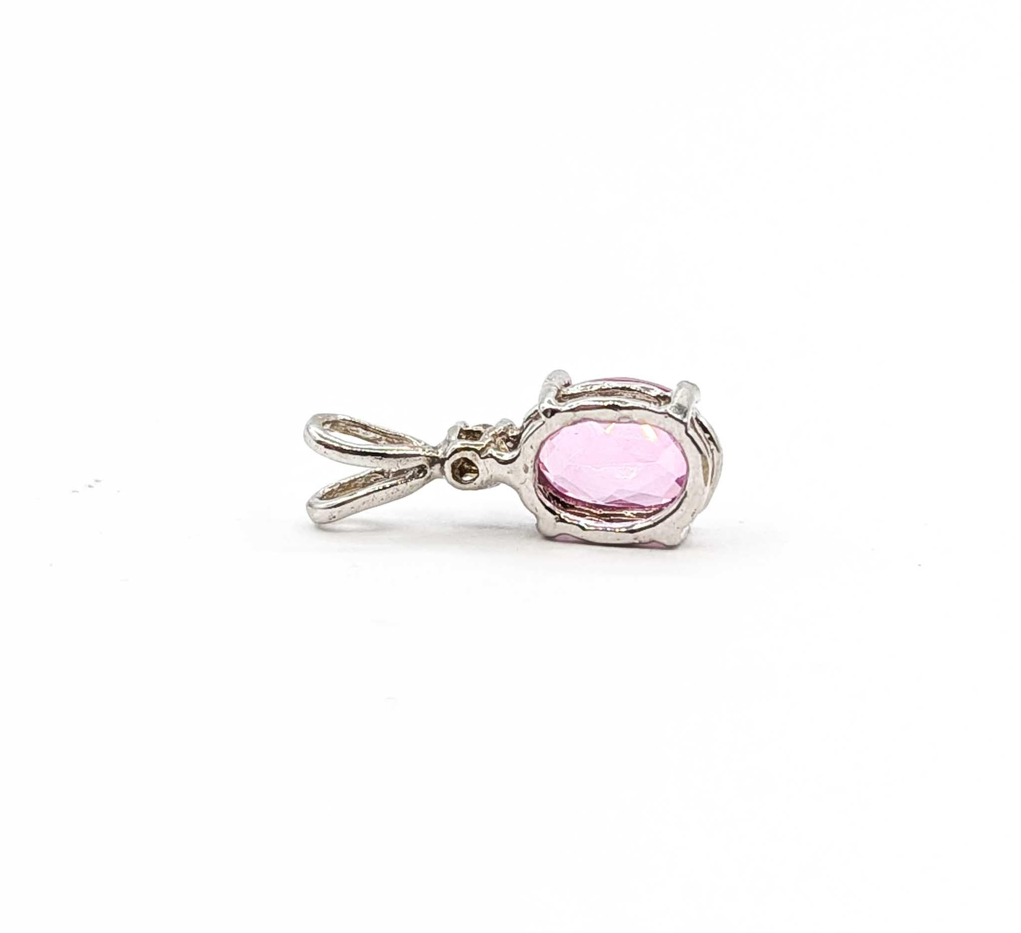 Ätherischer Pink Topas- und Diamant-Anhänger aus 10K Weißgold Damen im Angebot