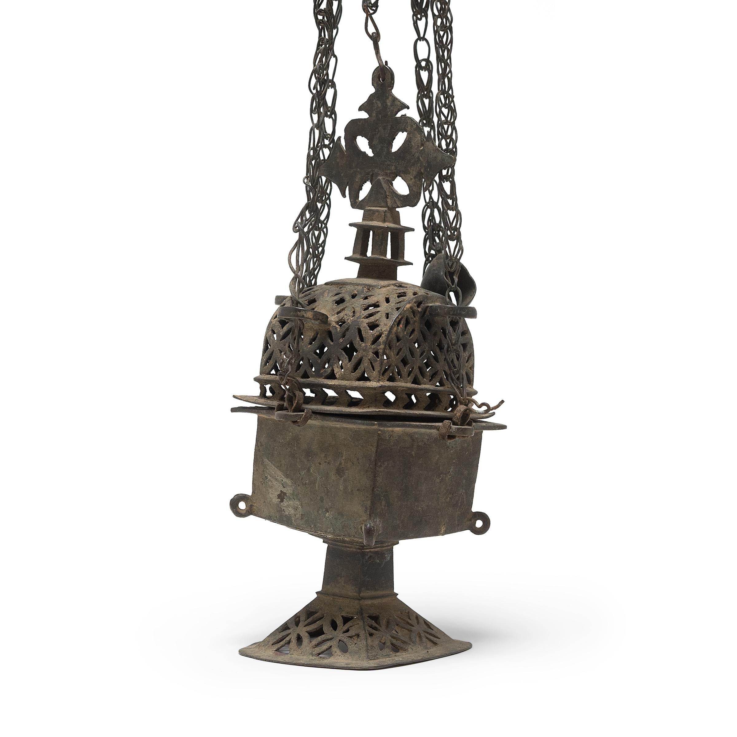 Äthiopischer Bronze- Censer mit Hängelampe, um 1850 (19. Jahrhundert) im Angebot