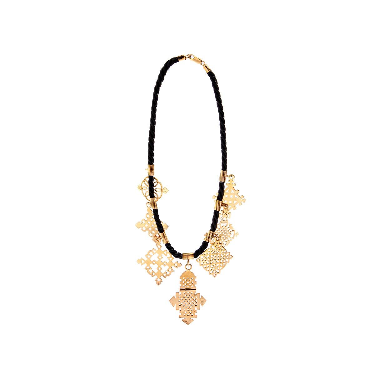 Mouvement esthétique Collier de pendentifs croix copte éthiopienne en or jaune 18 carats