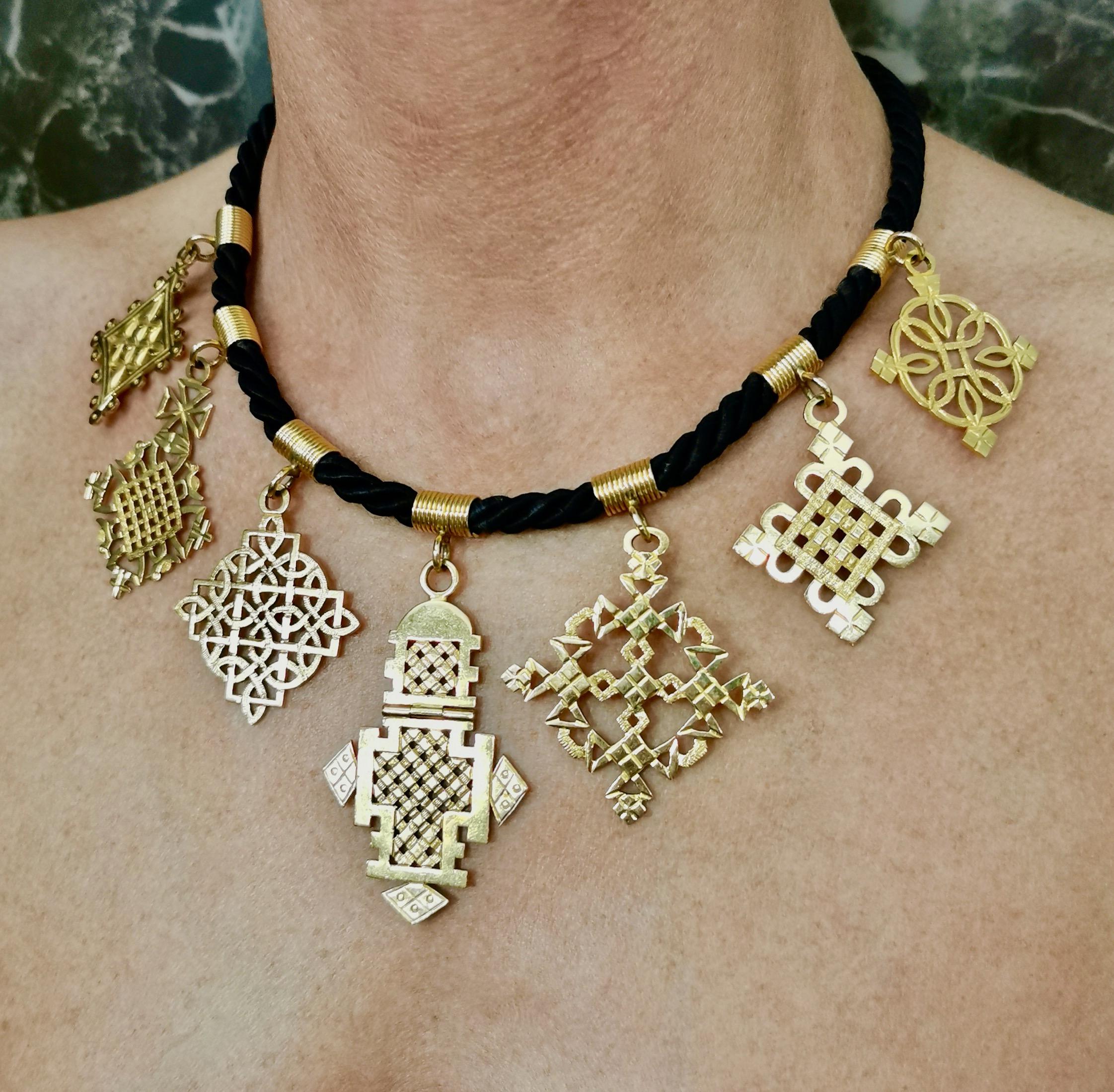 Ethiopian Coptic Cross Yellow Gold 18 Karat Pendants Necklace In Excellent Condition In Geneva, CH