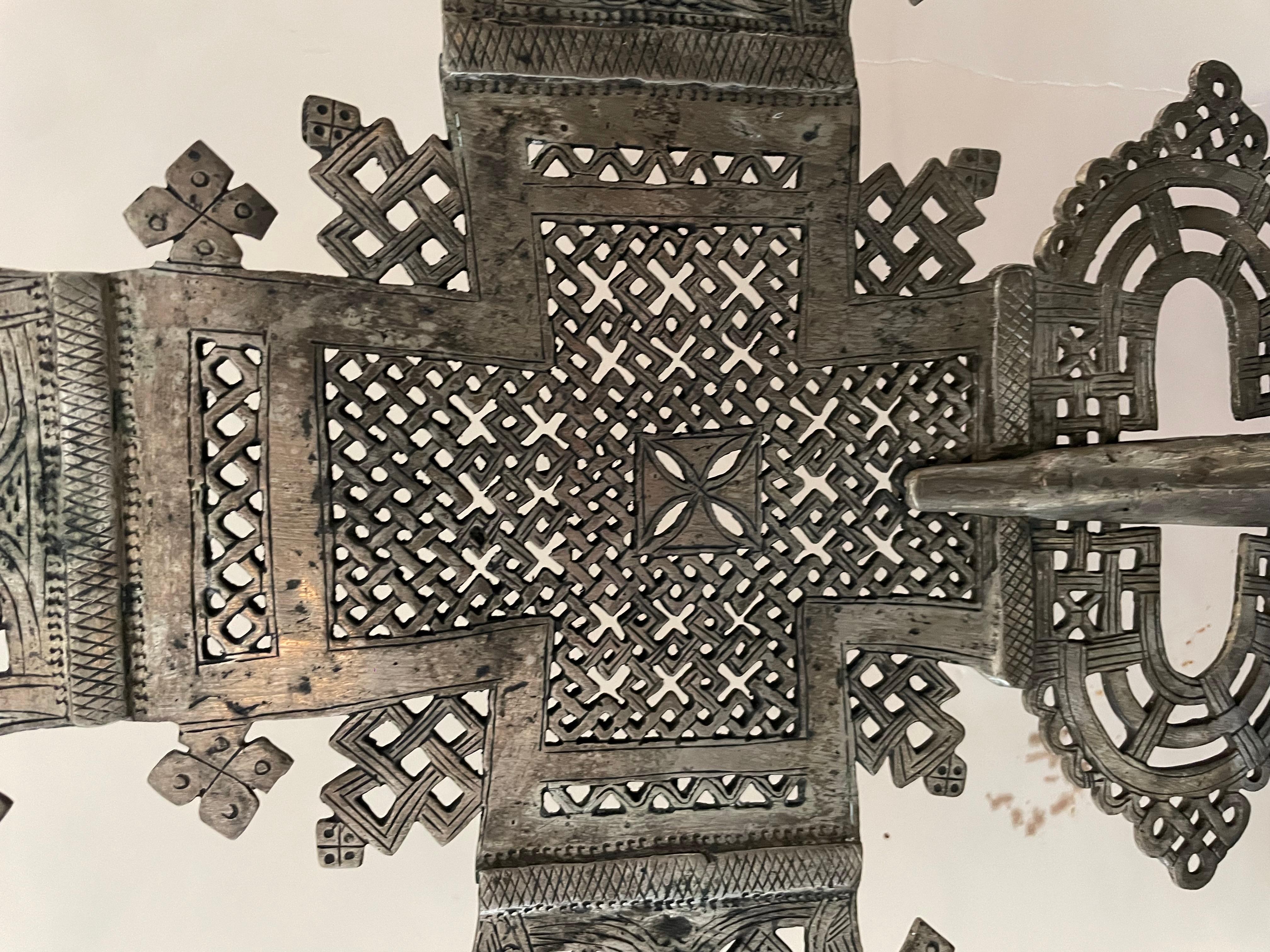 Ethiopian Coptic Processional Cross In Good Condition For Sale In Los Angeles, CA