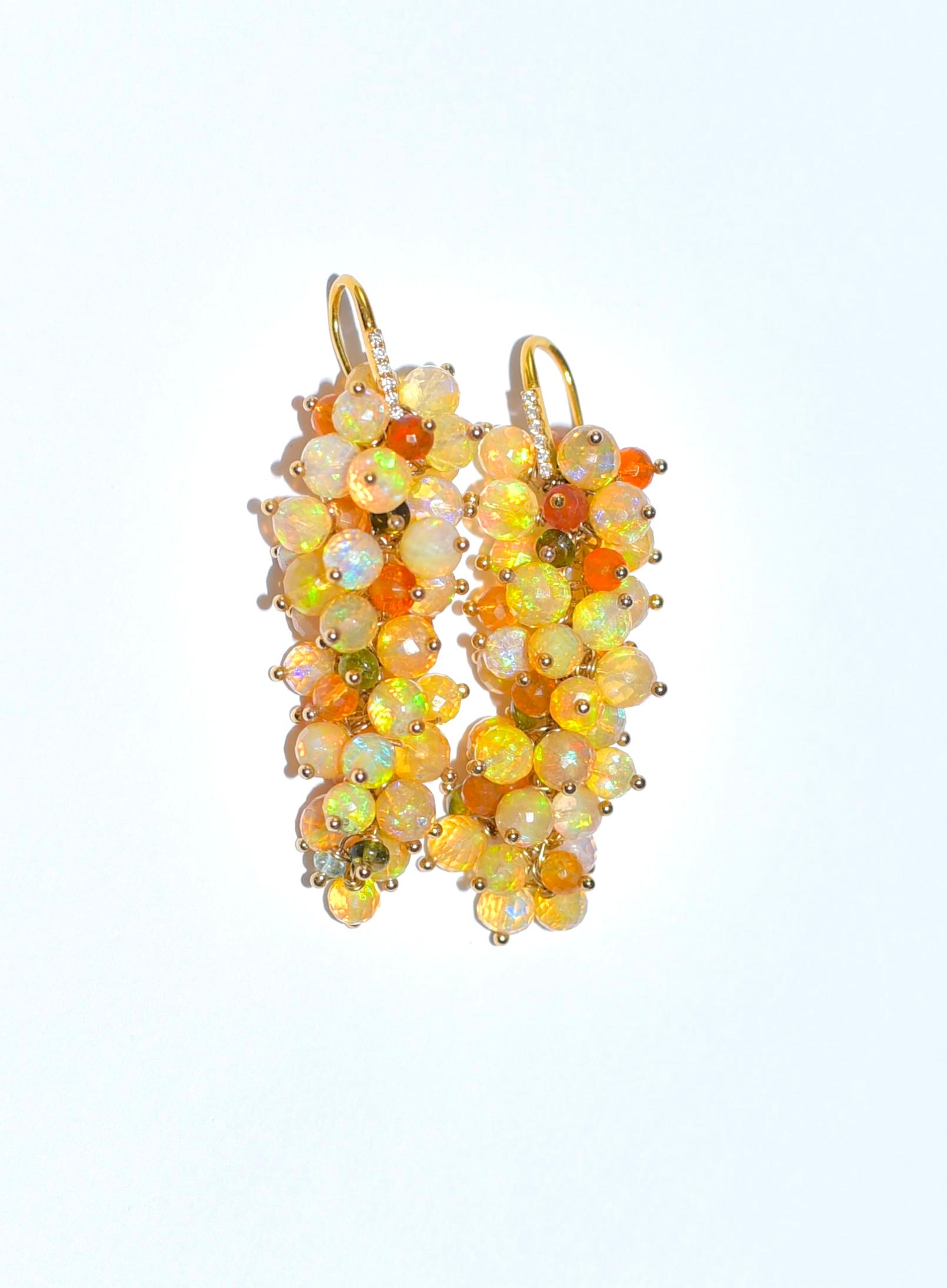 Artigiano Orecchini con cristallo etiope, opale giallo e tormalina in oro giallo massiccio 14K in vendita