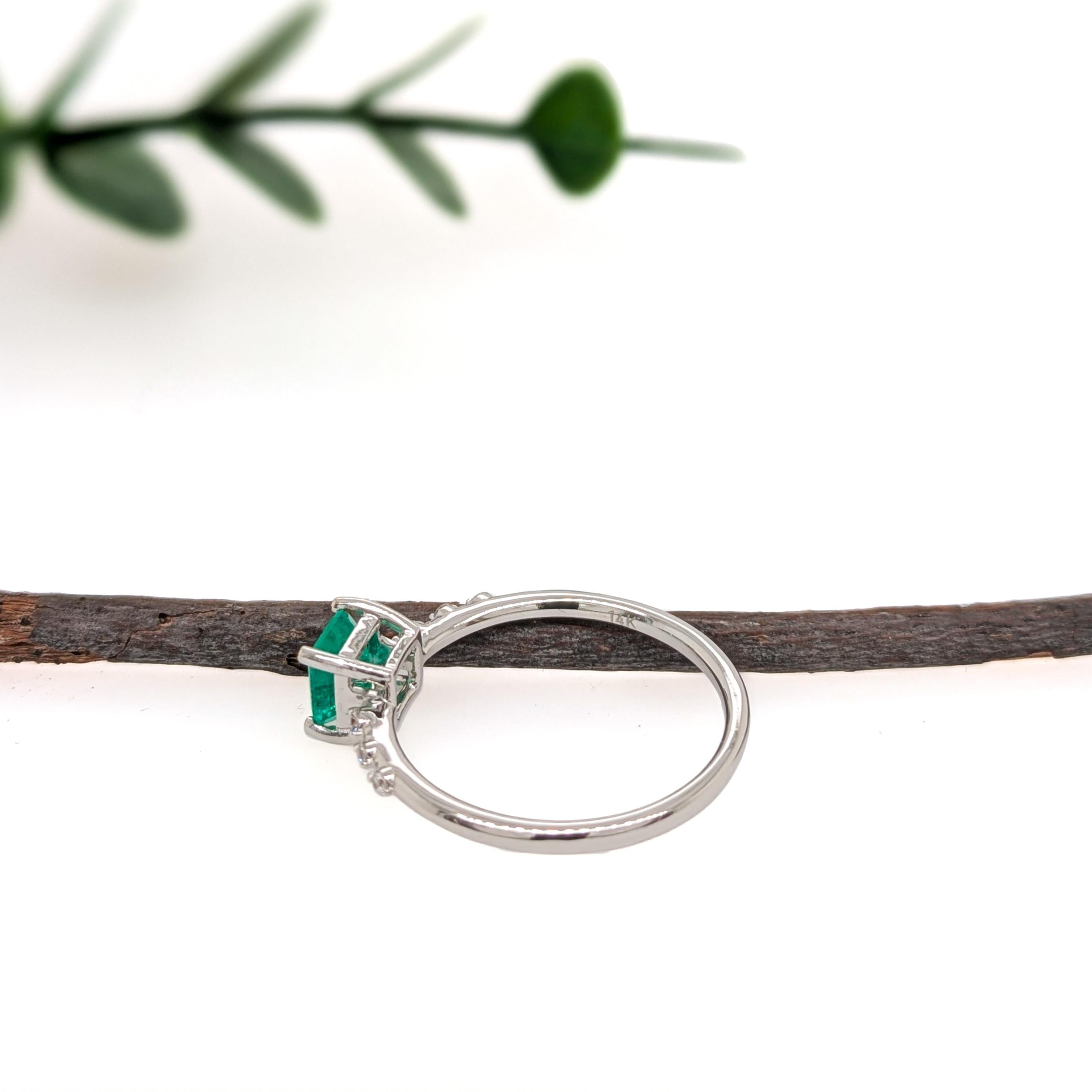 Women's Ethiopian Emerald Ring with Diamond Accents in 14K Solid Gold  Asscher Cut 5mm For Sale
