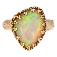 Ethiopian Natural Fire Opal Ring Estate 14 Karat Yellow Gold Trefoil Crown Mount